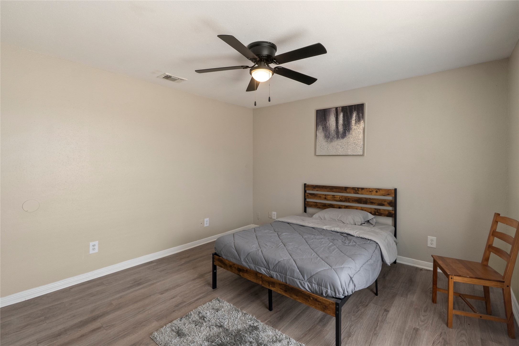 9021 Antoine Drive 40 Property Photo 19