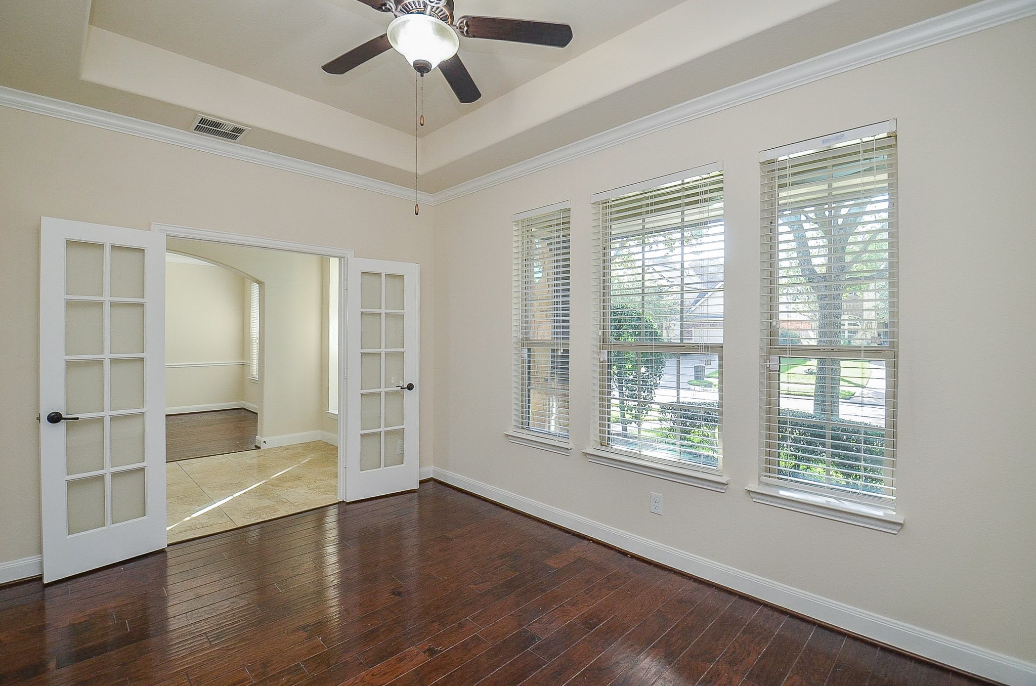9931 Hutton Park Drive Property Photo 5