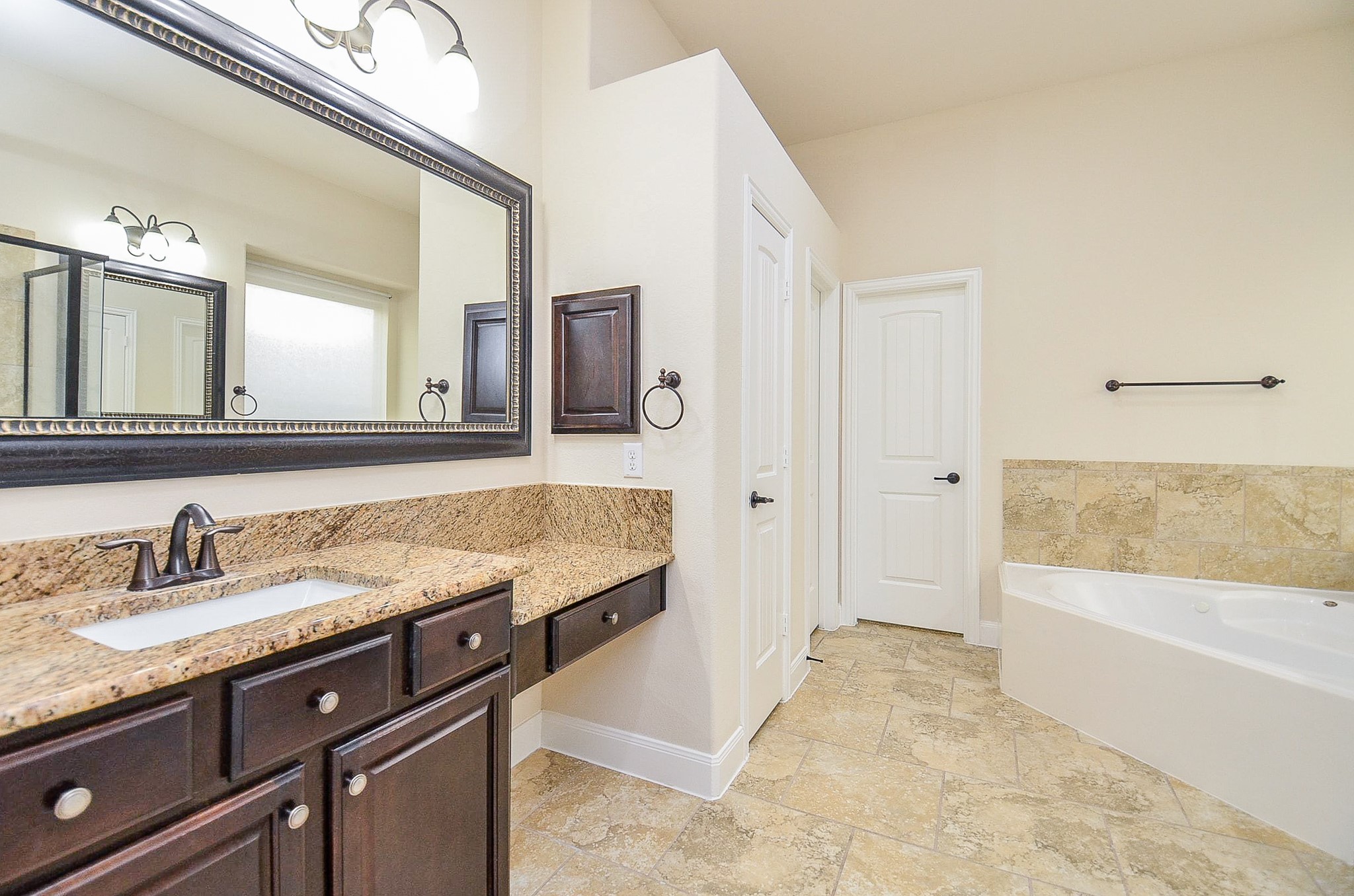 9931 Hutton Park Drive Property Photo 17