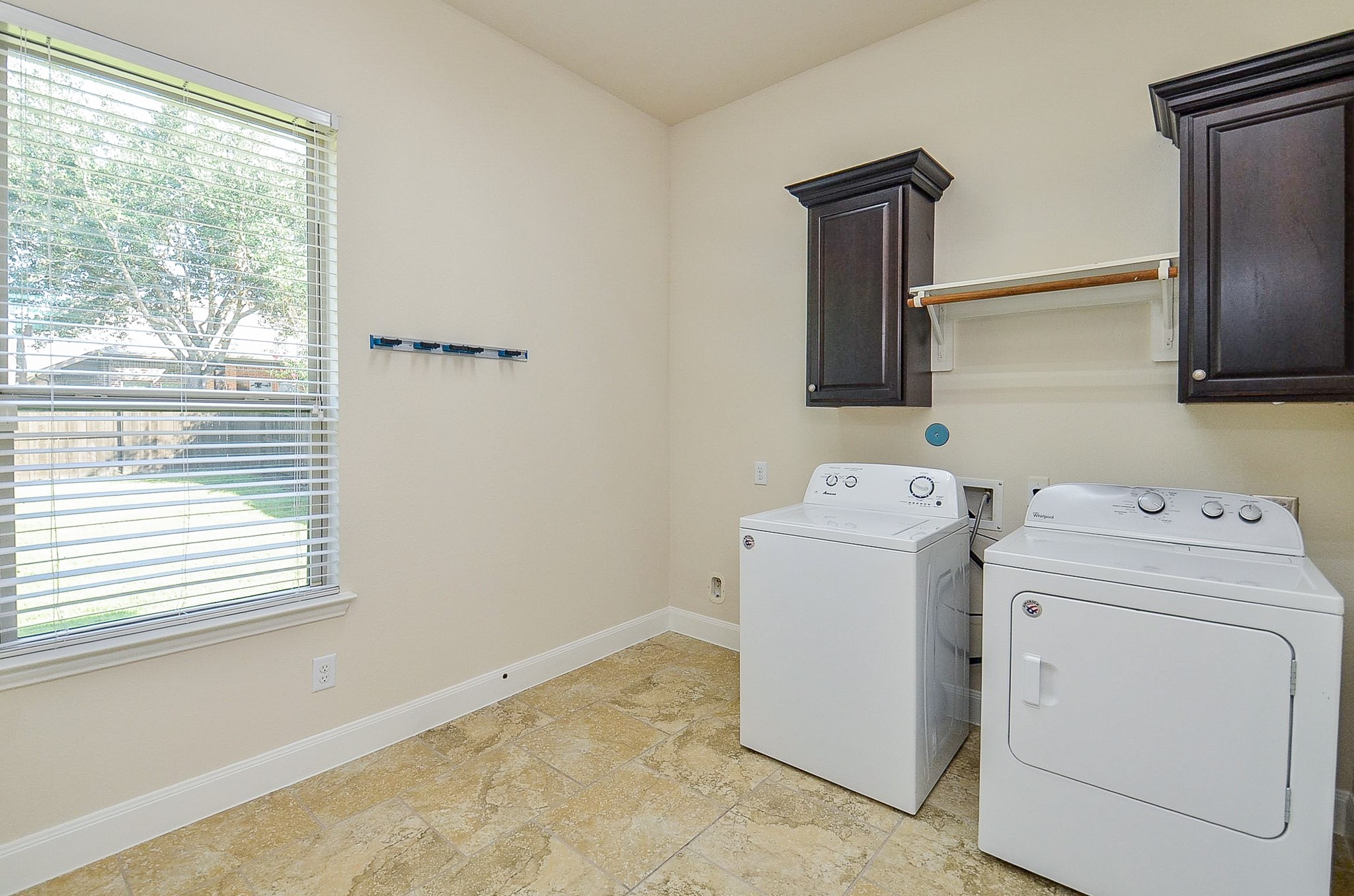 9931 Hutton Park Drive Property Photo 28