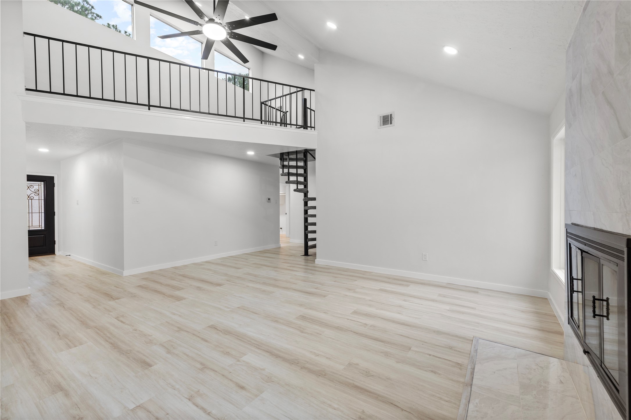 2326 Ashmont Drive Property Photo 19