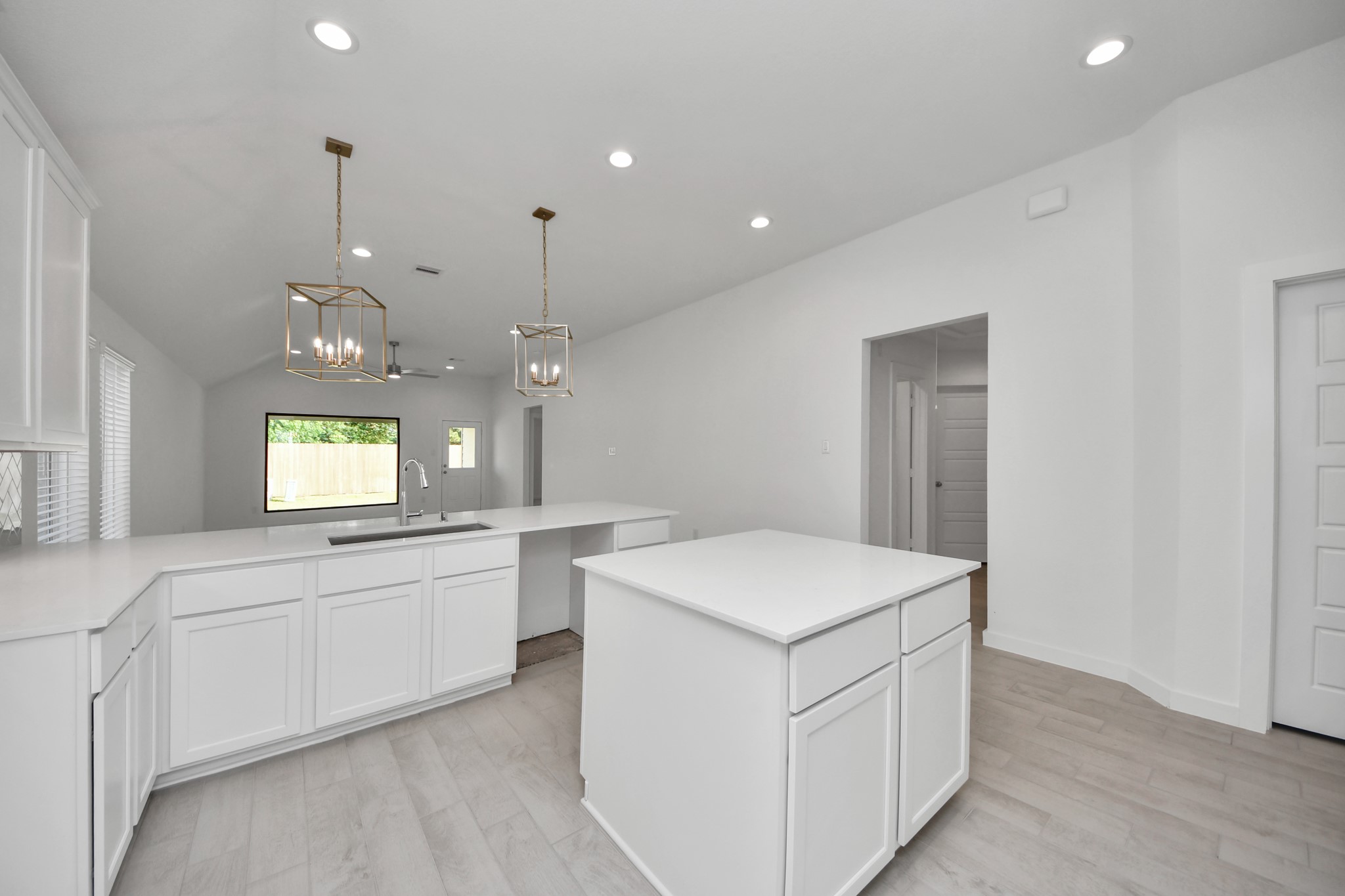 22207 San Felice Drive Property Photo 13
