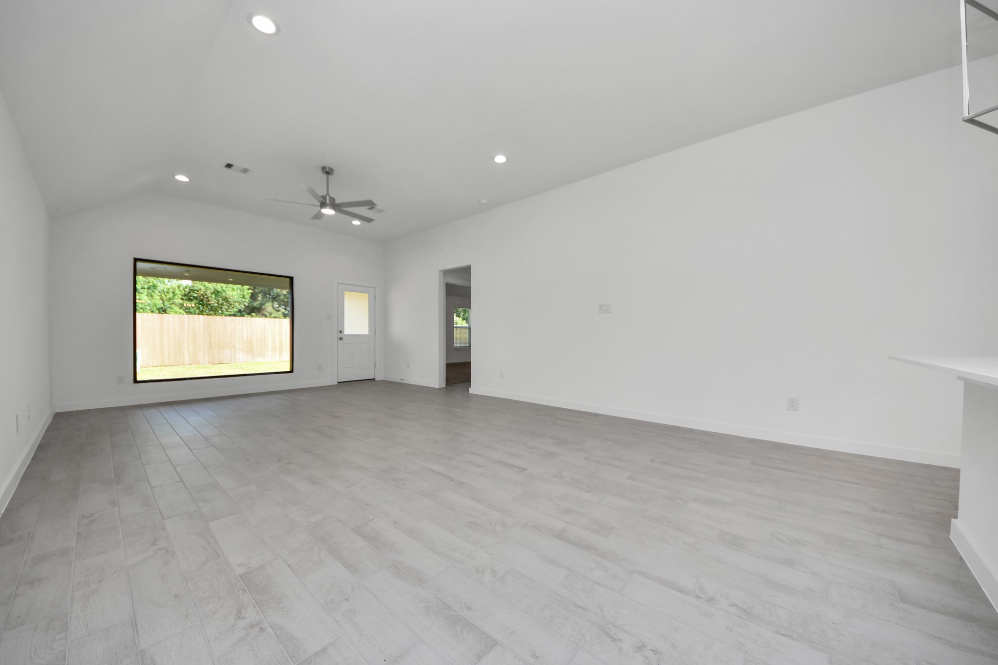 22207 San Felice Drive Property Photo 17