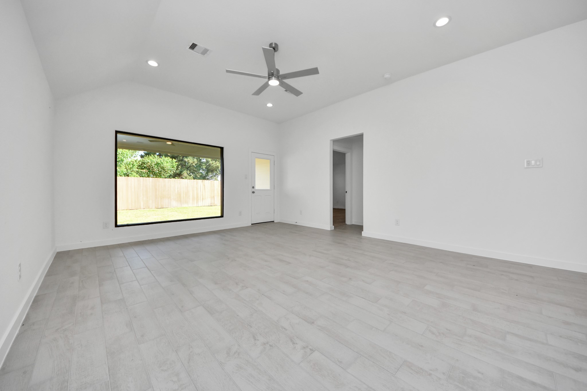22207 San Felice Drive Property Photo 20