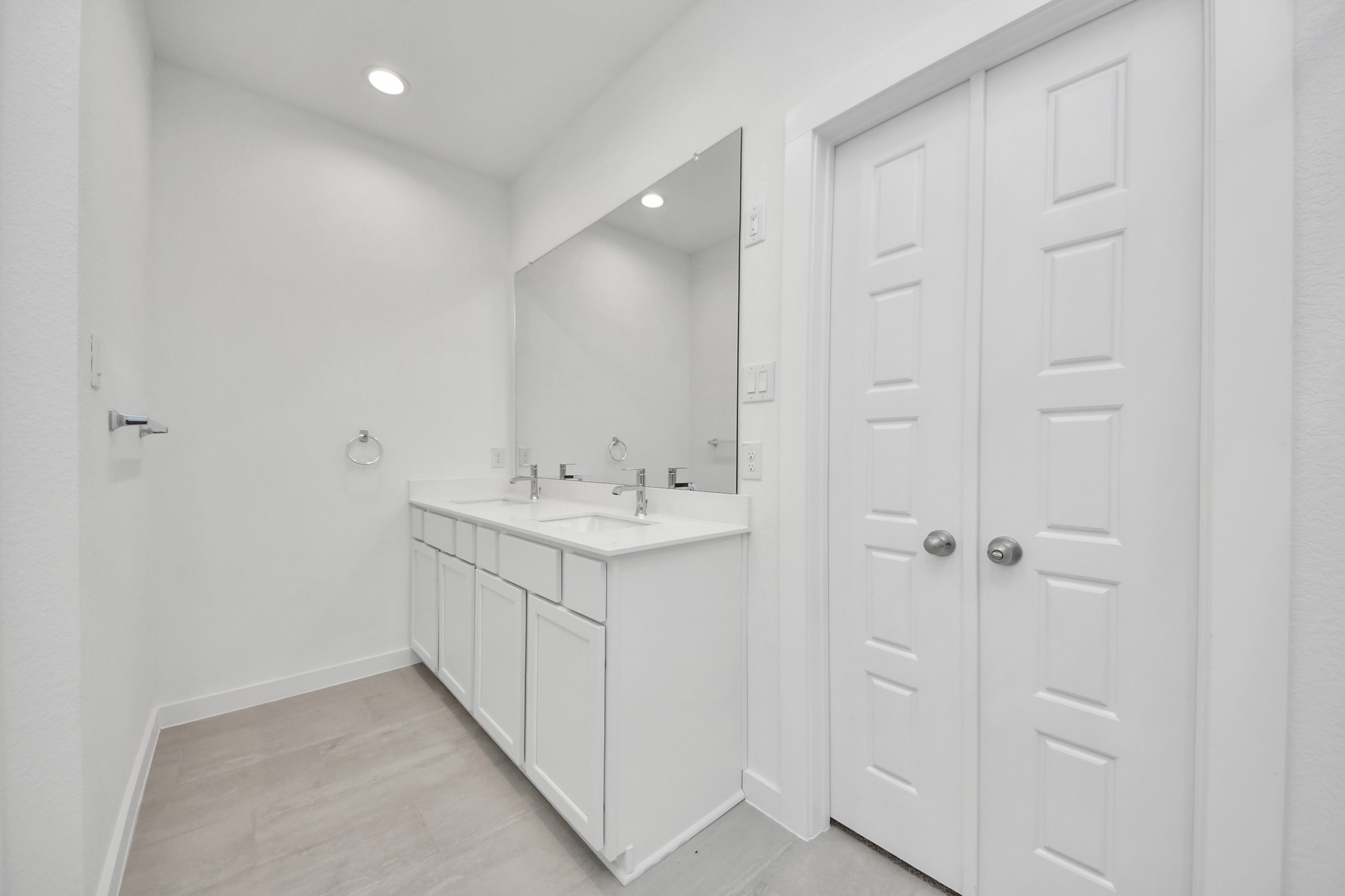 22207 San Felice Drive Property Photo 28