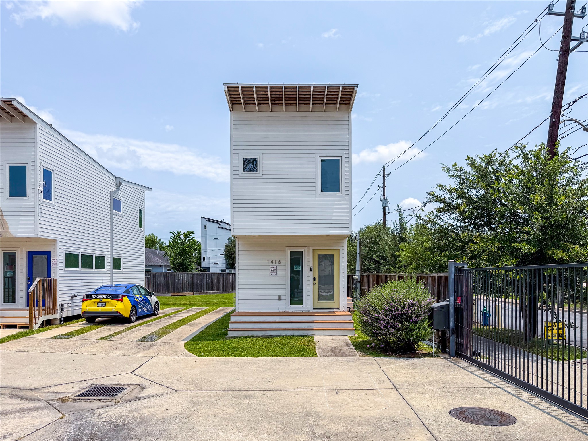 1416 Dumble Street Property Photo 1