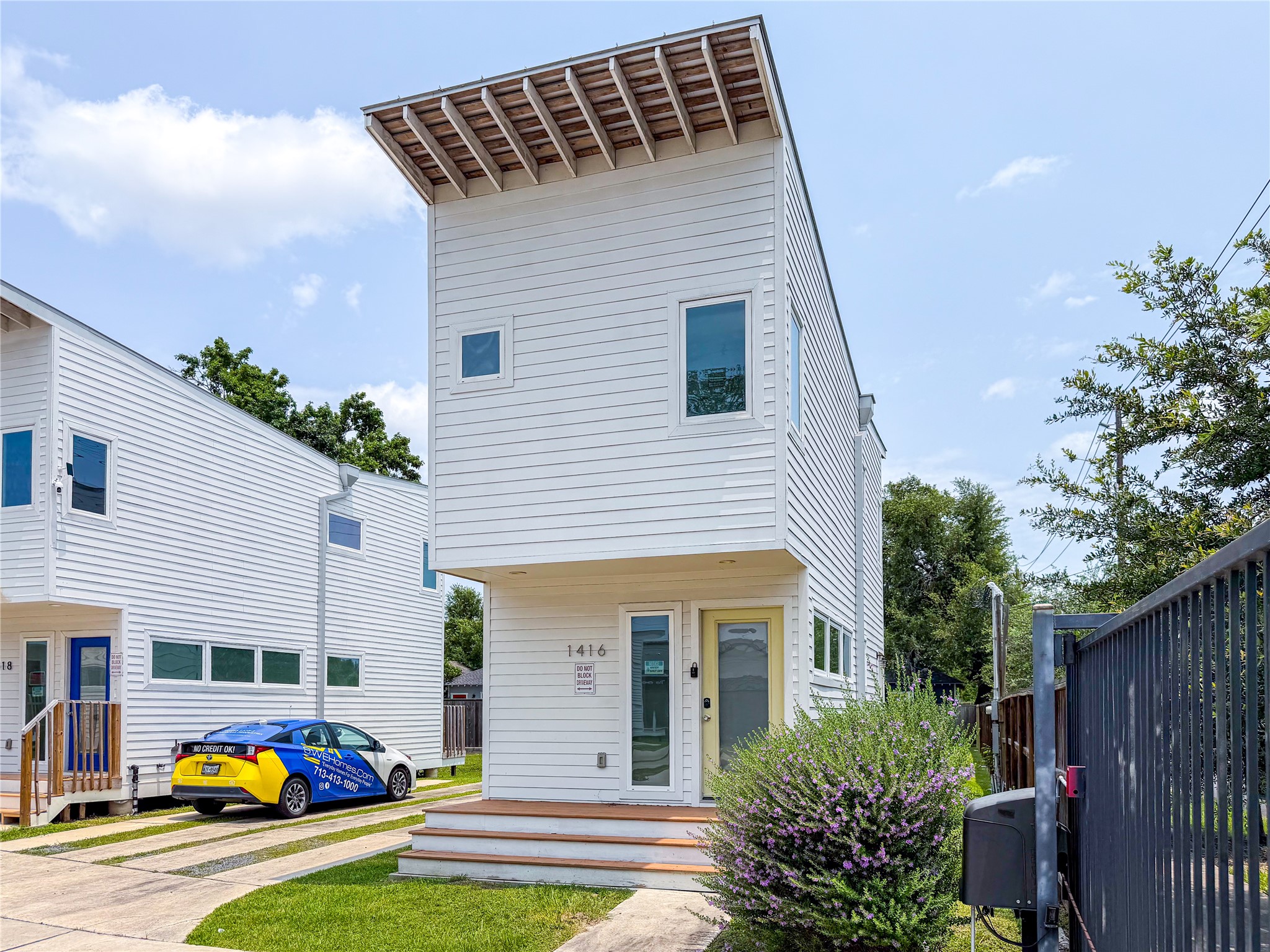 1416 Dumble Street Property Photo 2