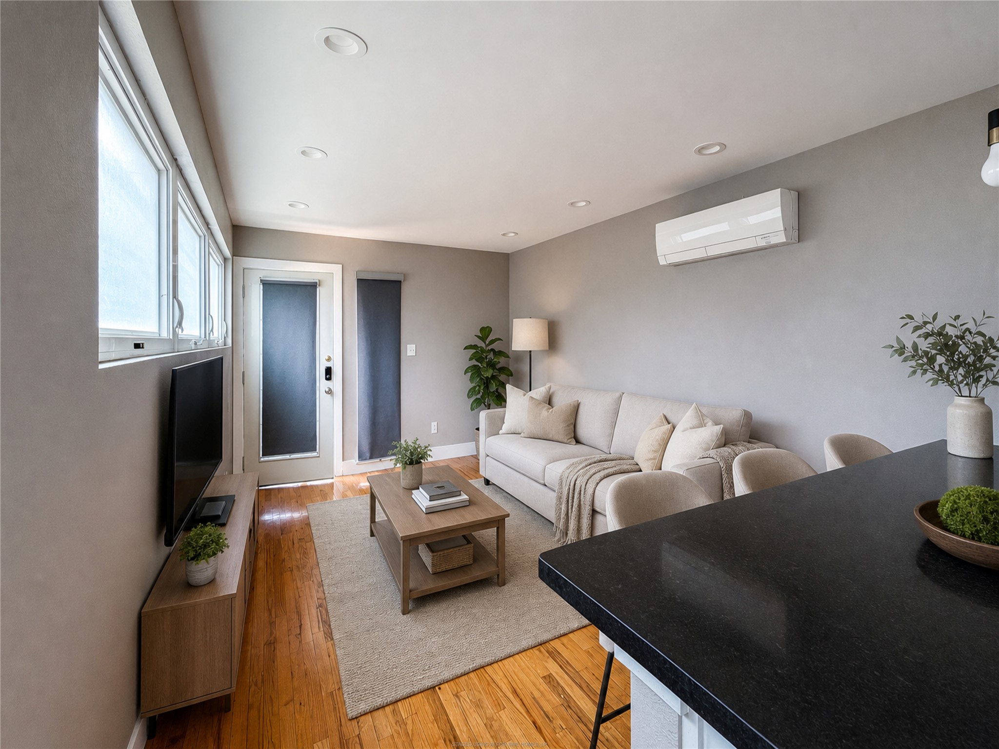 1416 Dumble Street Property Photo 8