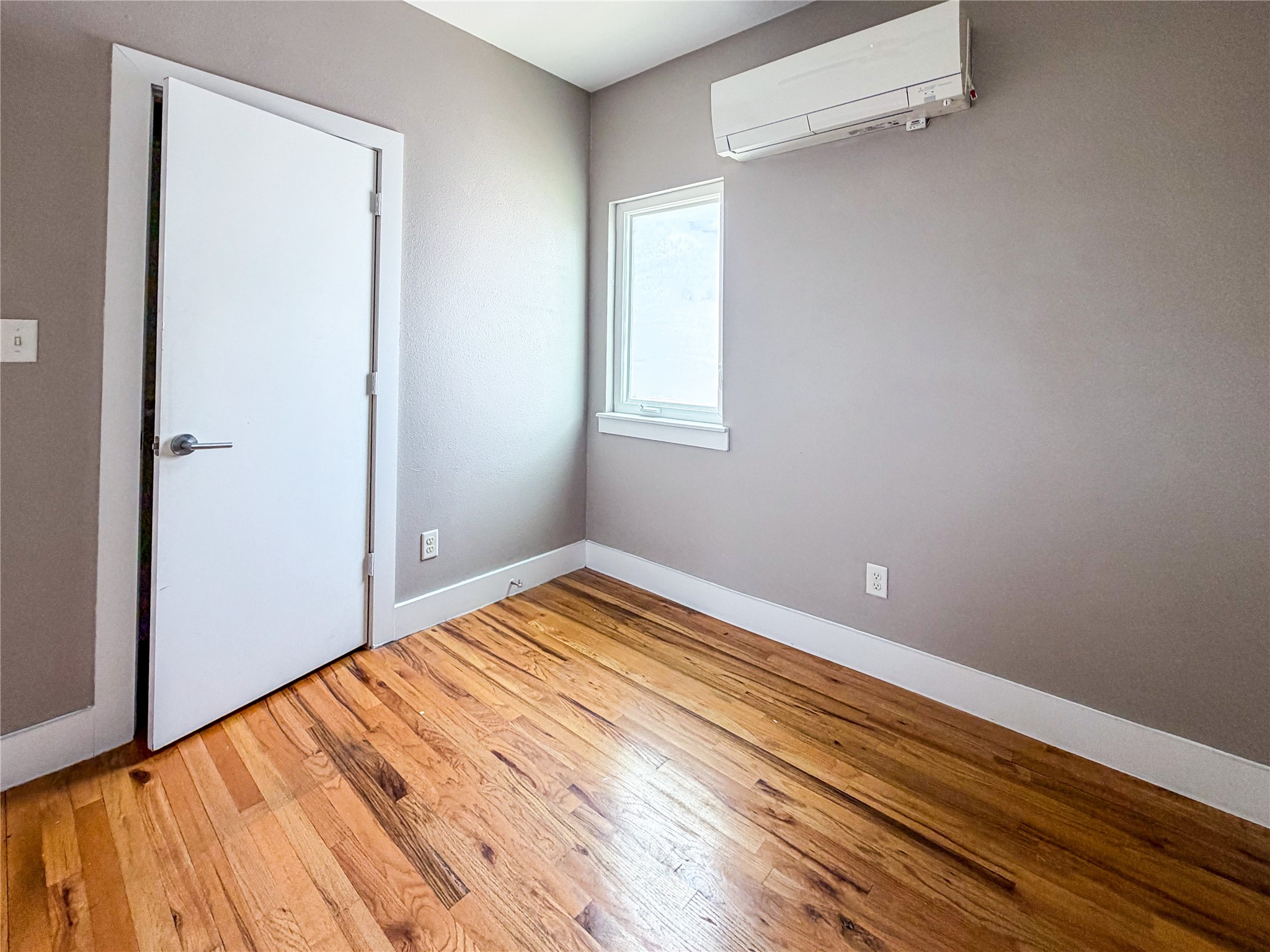 1416 Dumble Street Property Photo 15
