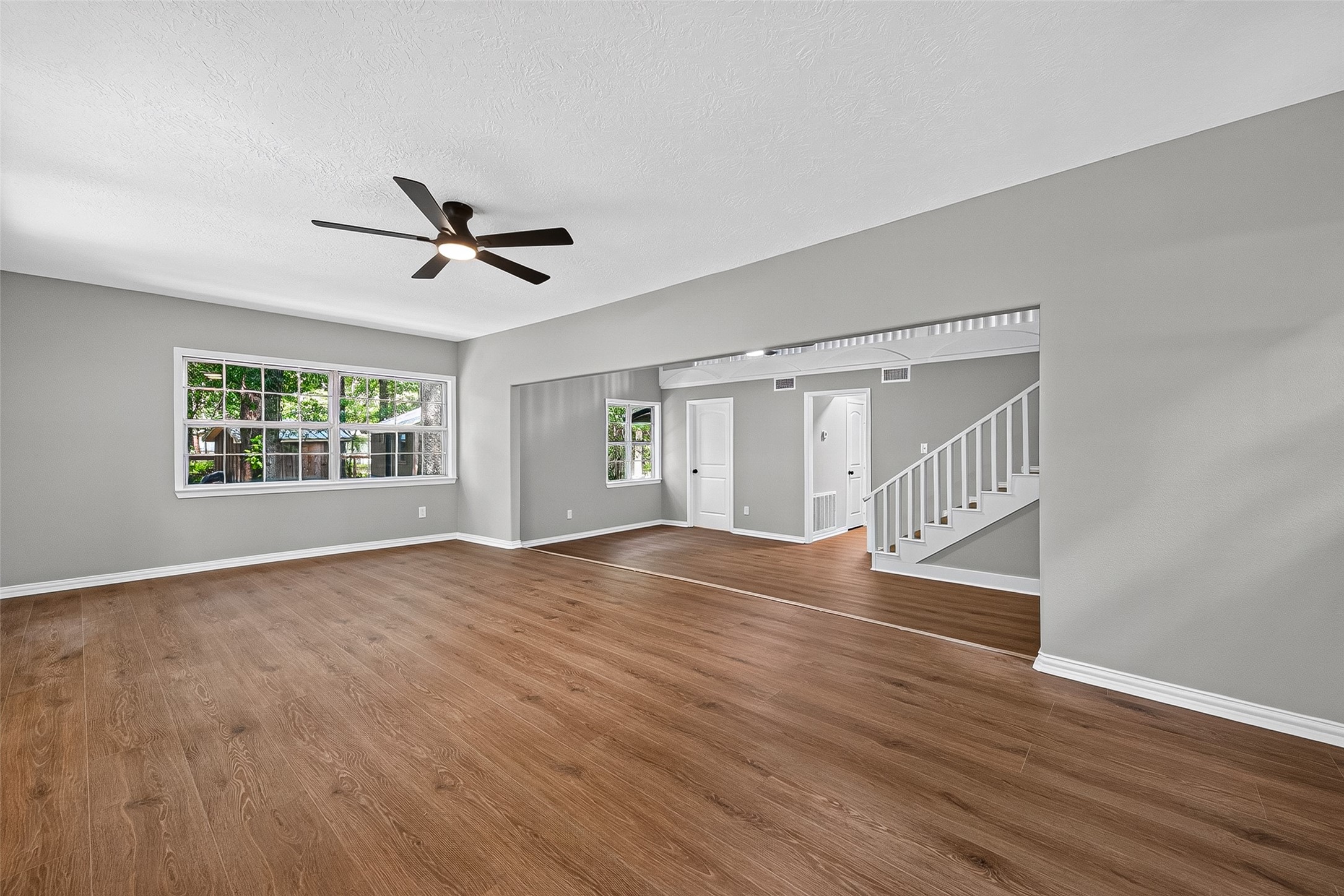 5693 Cessna Drive Property Photo 18