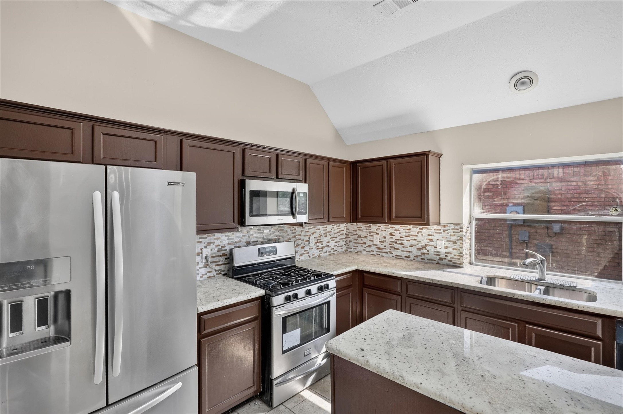 15627 Rosewood Hill Court Property Photo 17