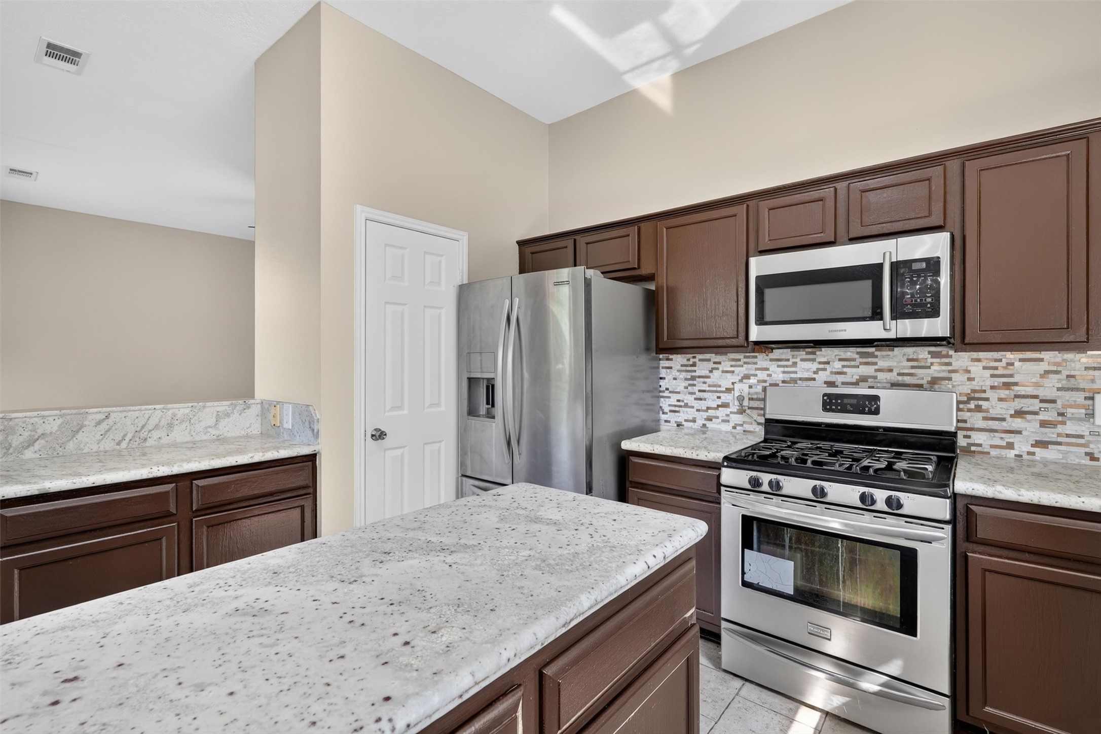 15627 Rosewood Hill Court Property Photo 19