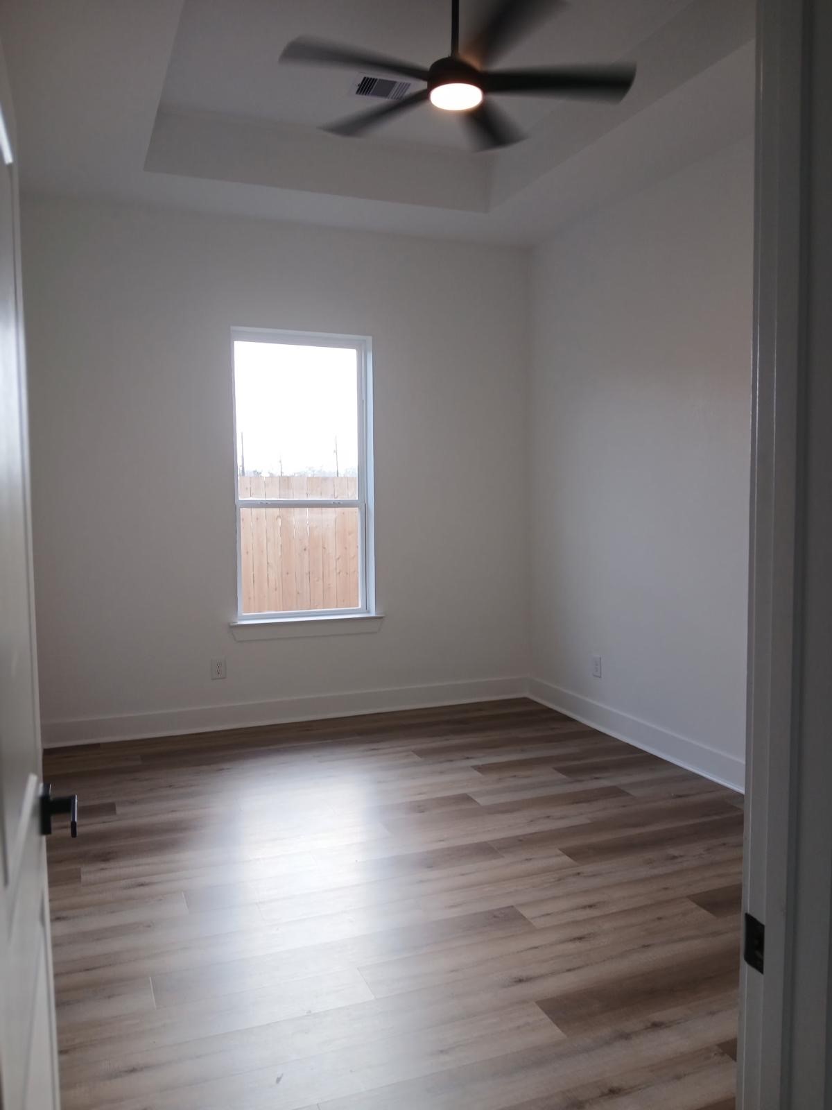 1132 Long Leaf Pine Street Property Photo 7