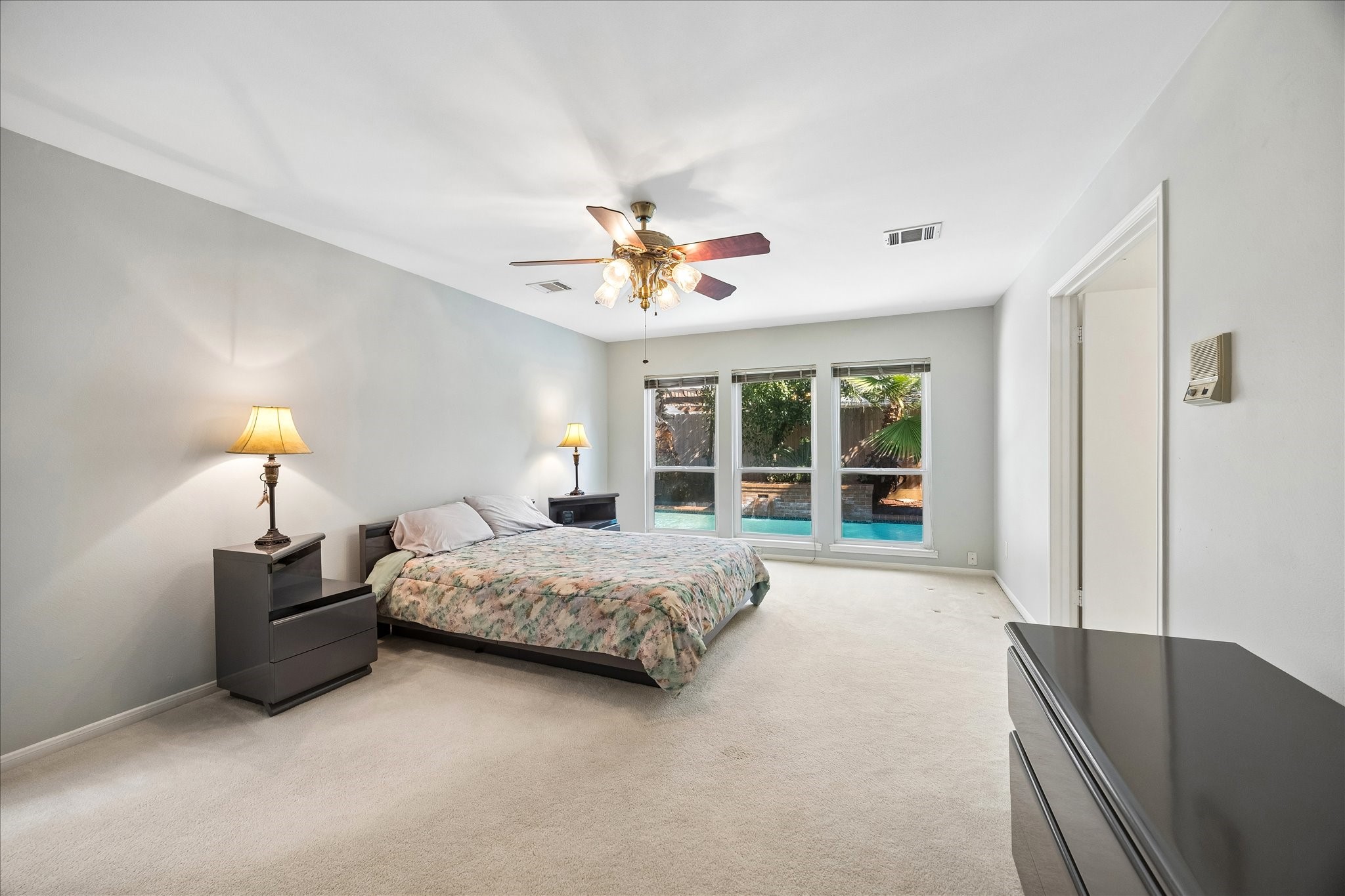 11510 Overbrook Lane Property Photo 4