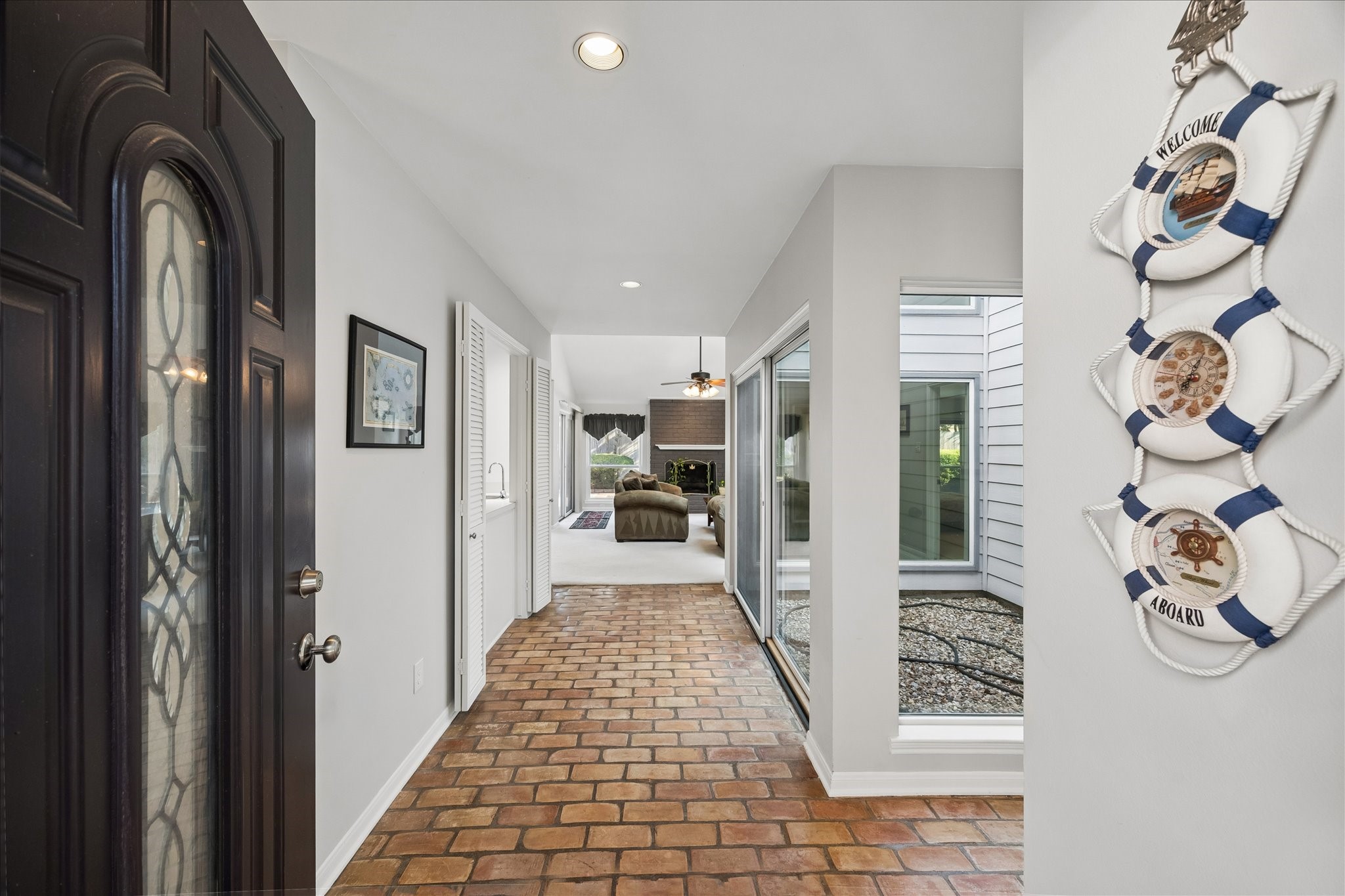 11510 Overbrook Lane Property Photo 8