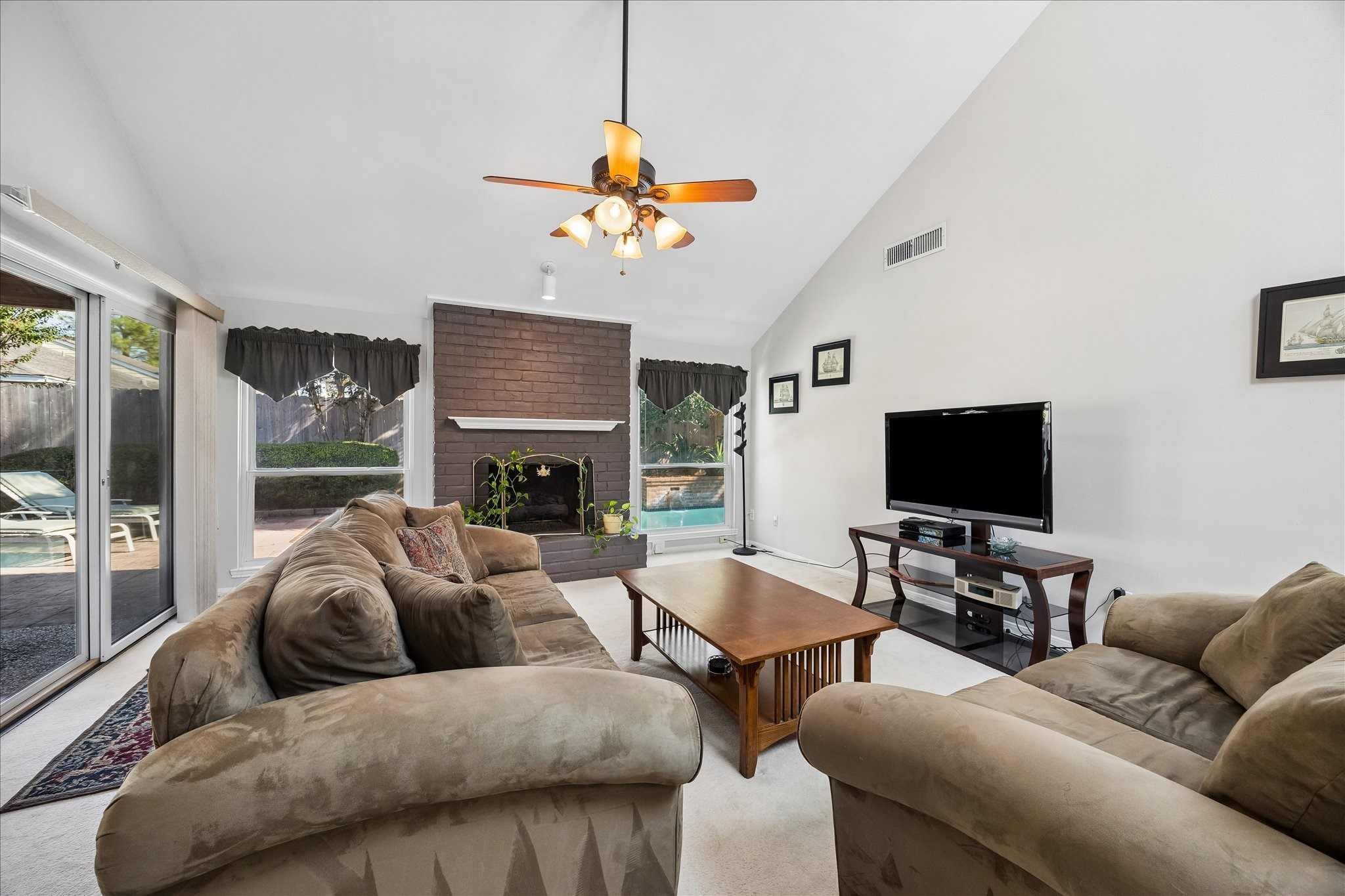 11510 Overbrook Lane Property Photo 12