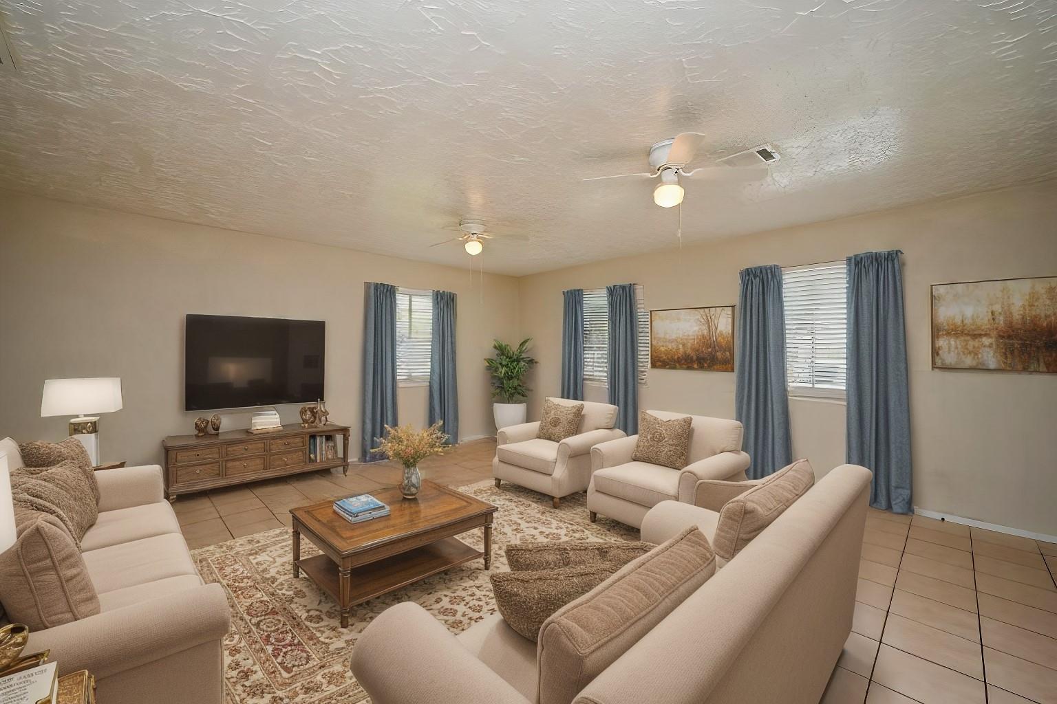 7407 W Fuqua Drive, Houston Tx 77489 Property Photo 8