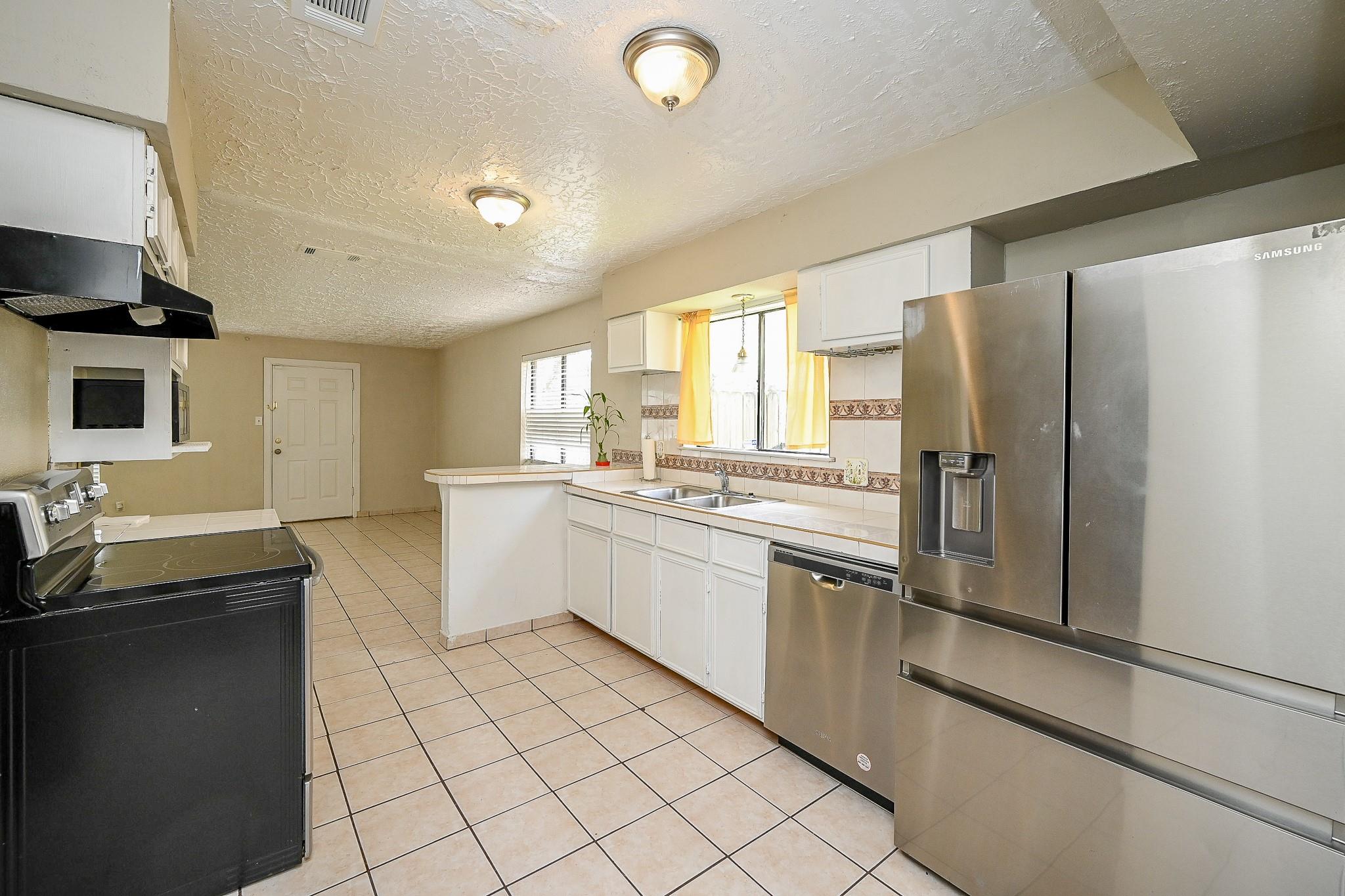 7407 W Fuqua Drive, Houston Tx 77489 Property Photo 14