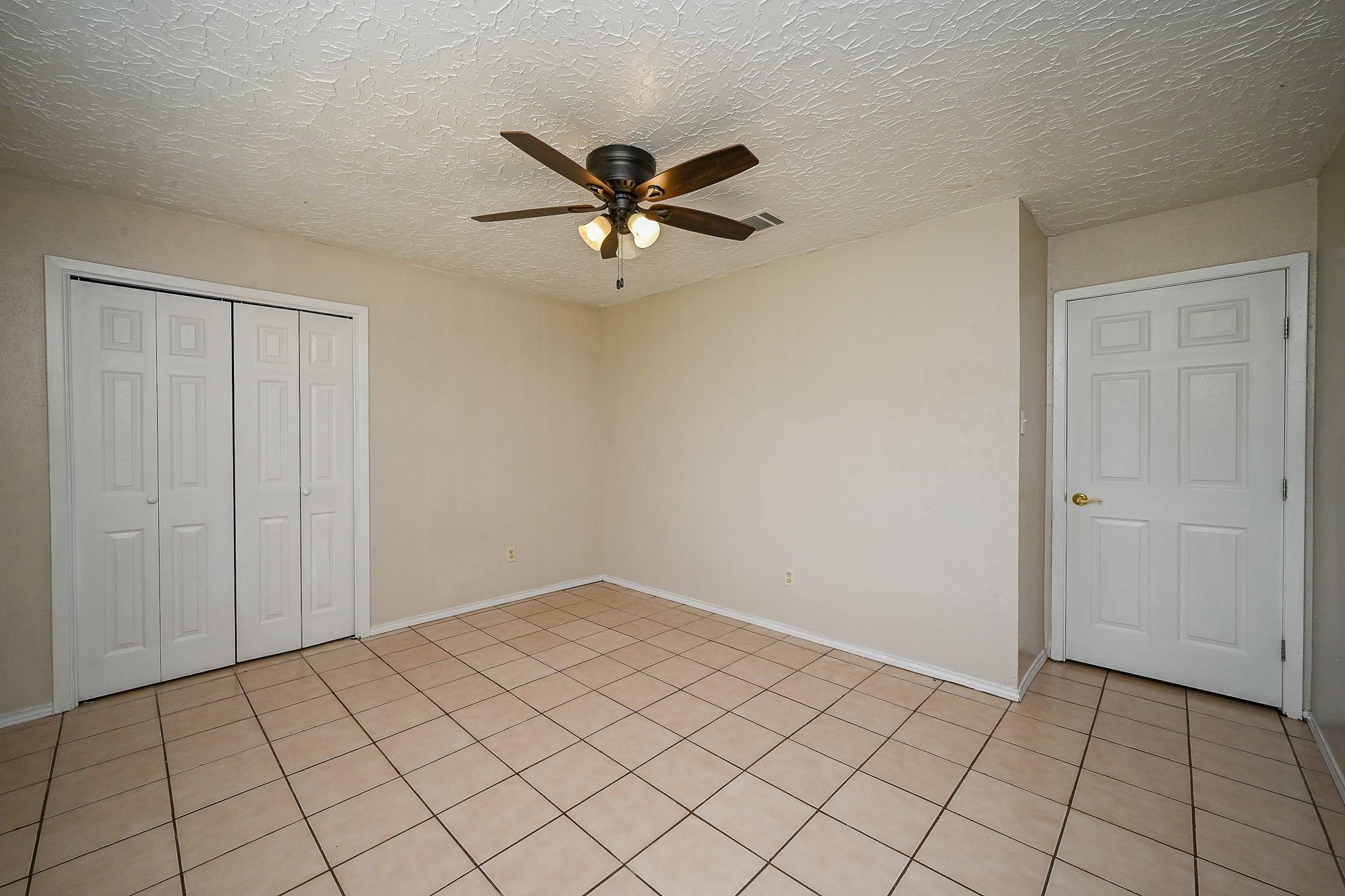 7407 W Fuqua Drive, Houston Tx 77489 Property Photo 22