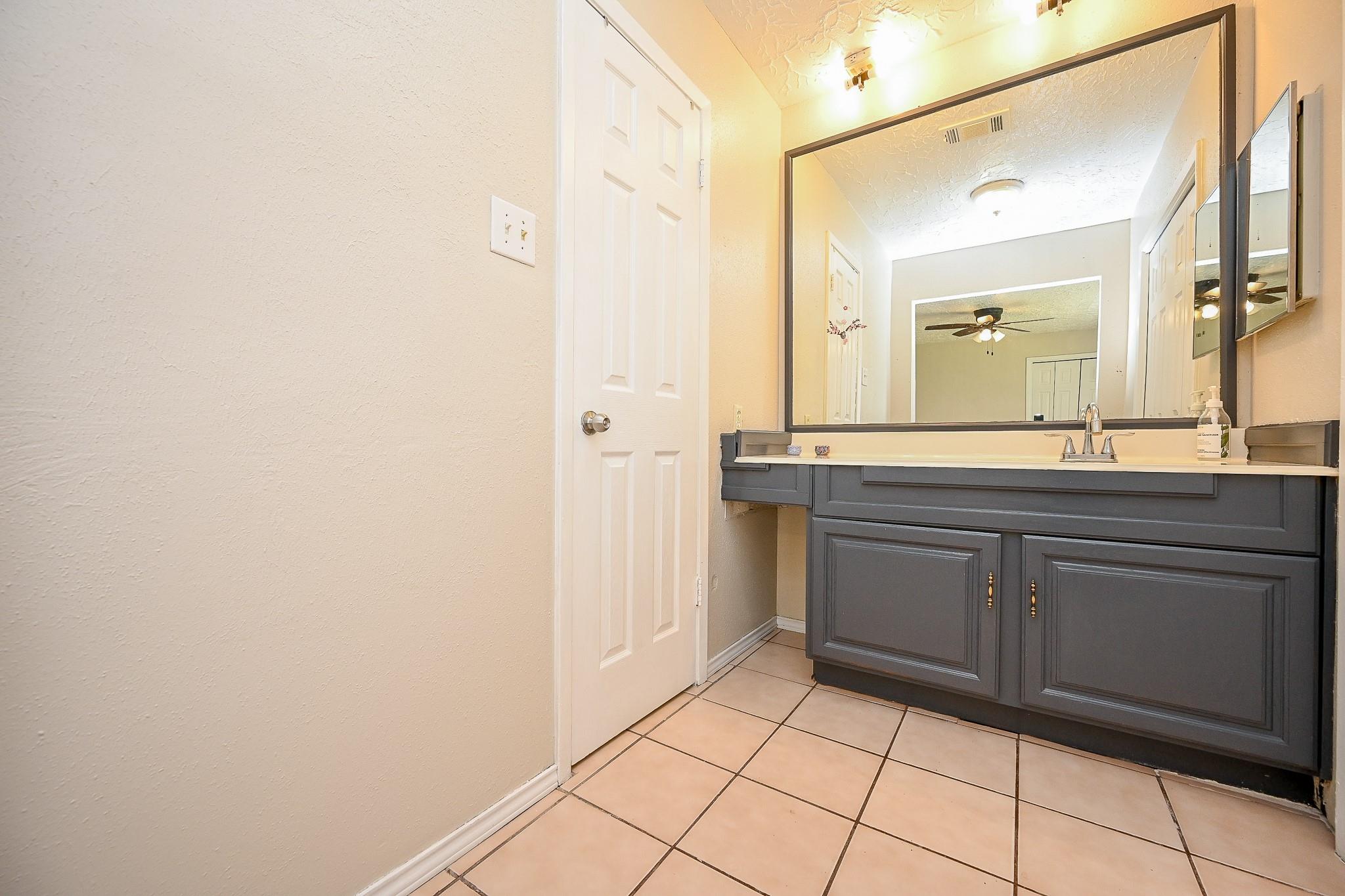 7407 W Fuqua Drive, Houston Tx 77489 Property Photo 26