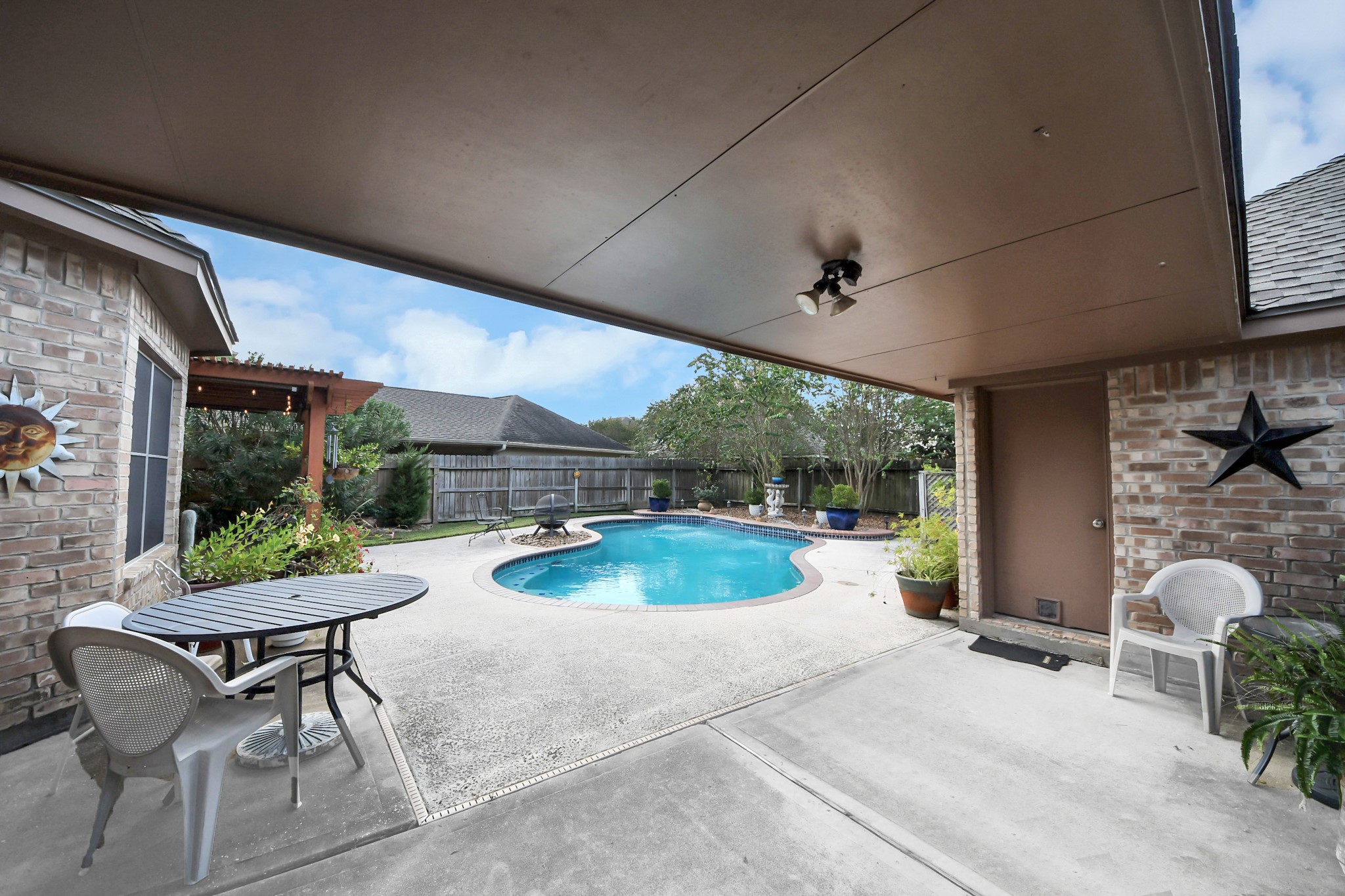 1408 N Pine Orchard Drive Property Photo 45