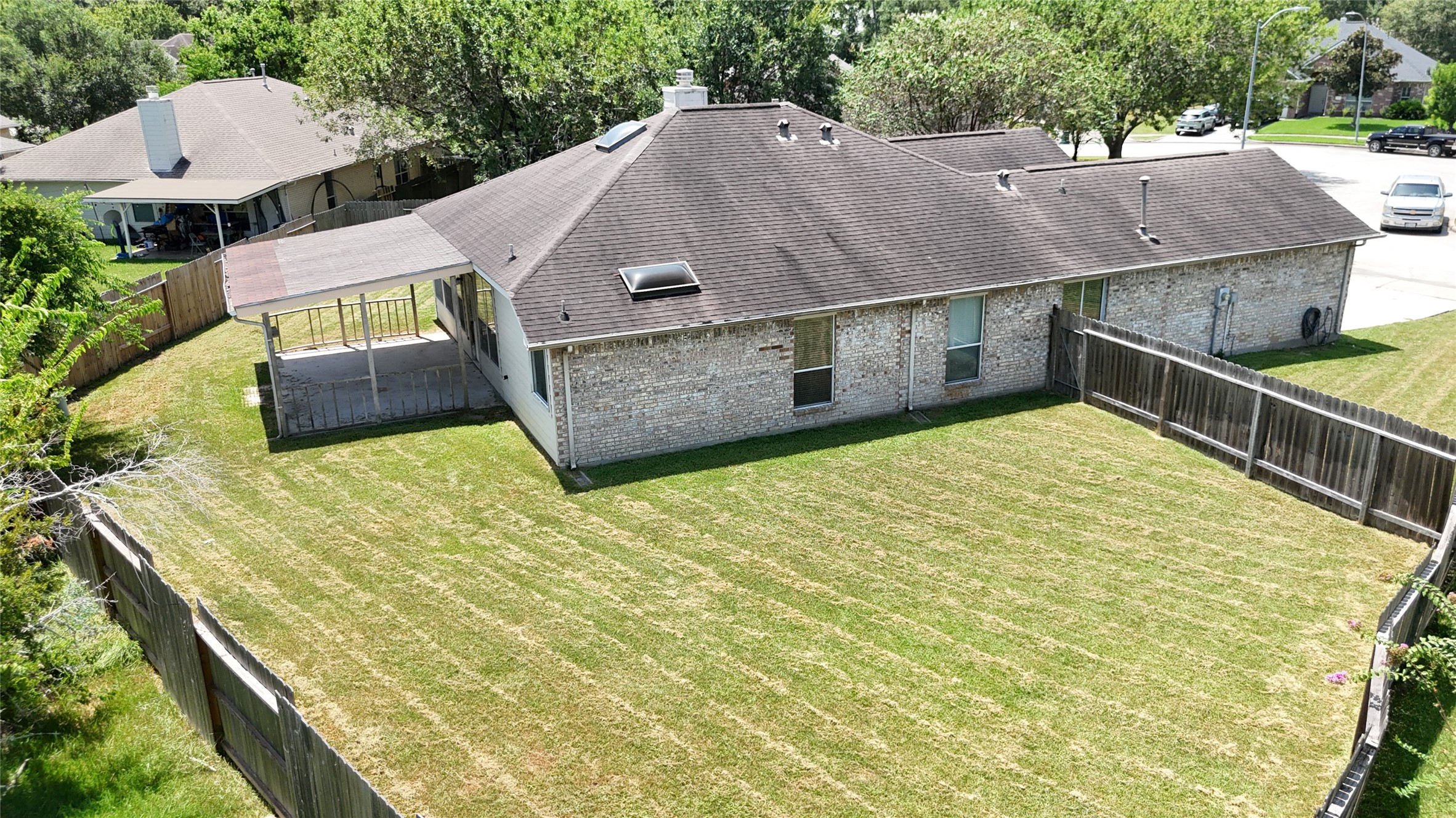 19434 Pinewood Mist Lane Property Photo 15