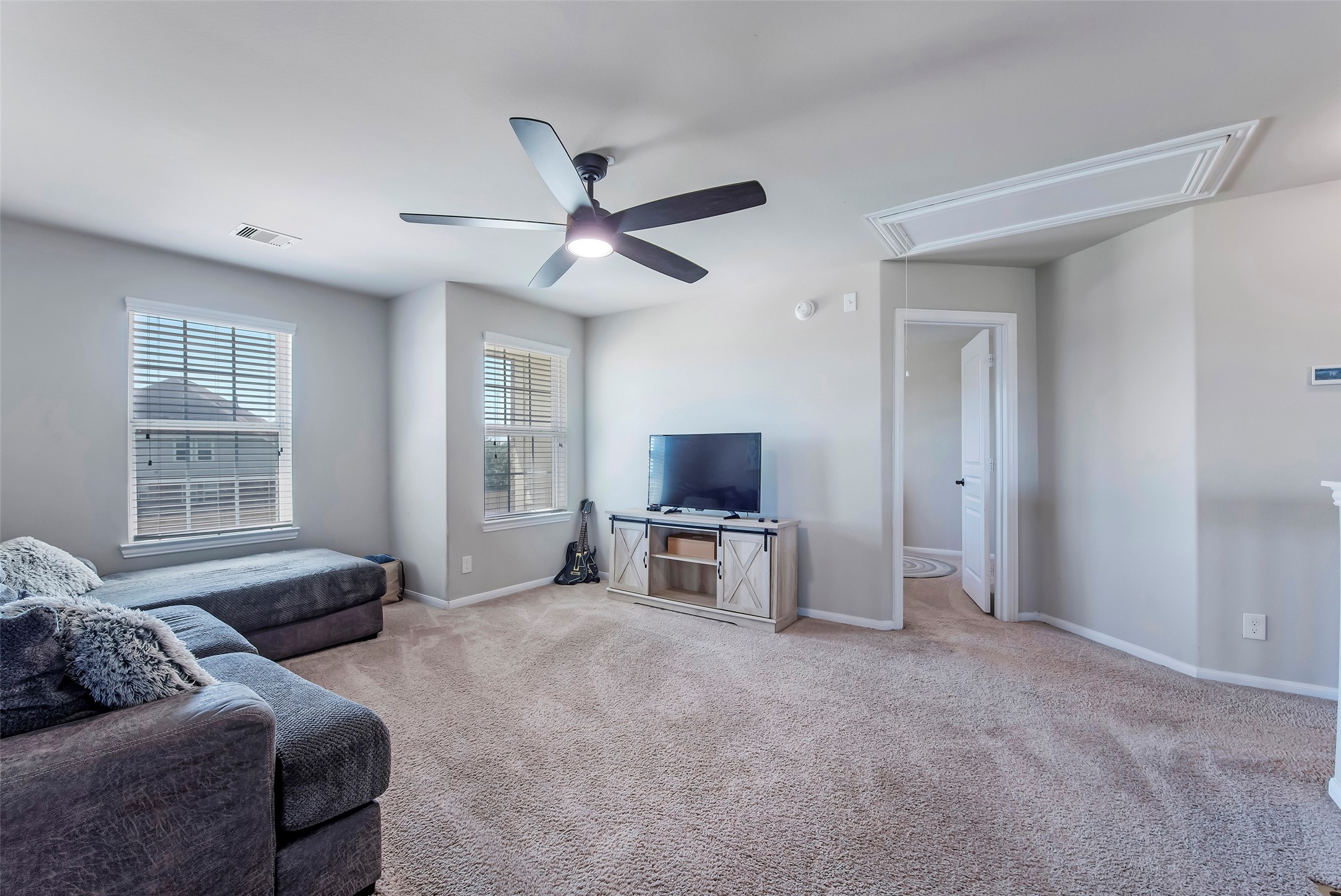 2073 Lepper Street Property Photo 25