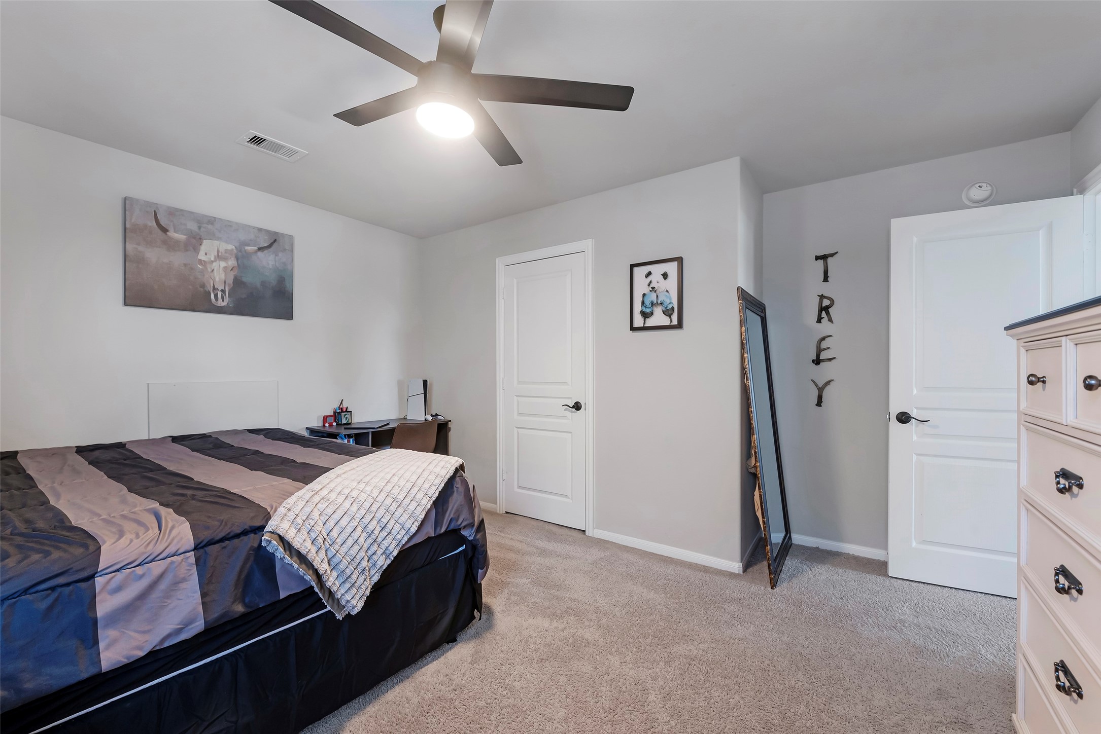 2073 Lepper Street Property Photo 29