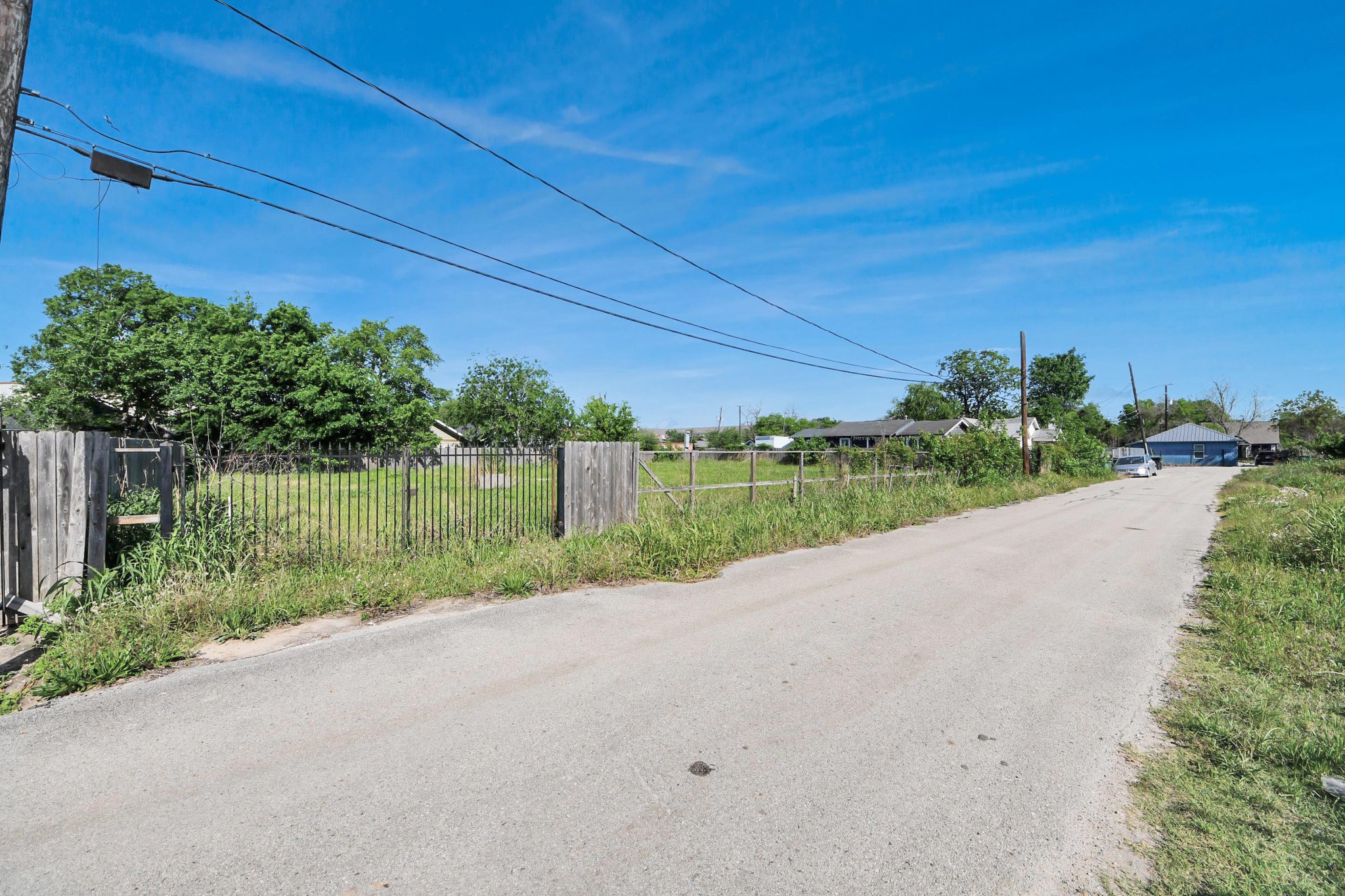 1403 Press Street Property Photo 9