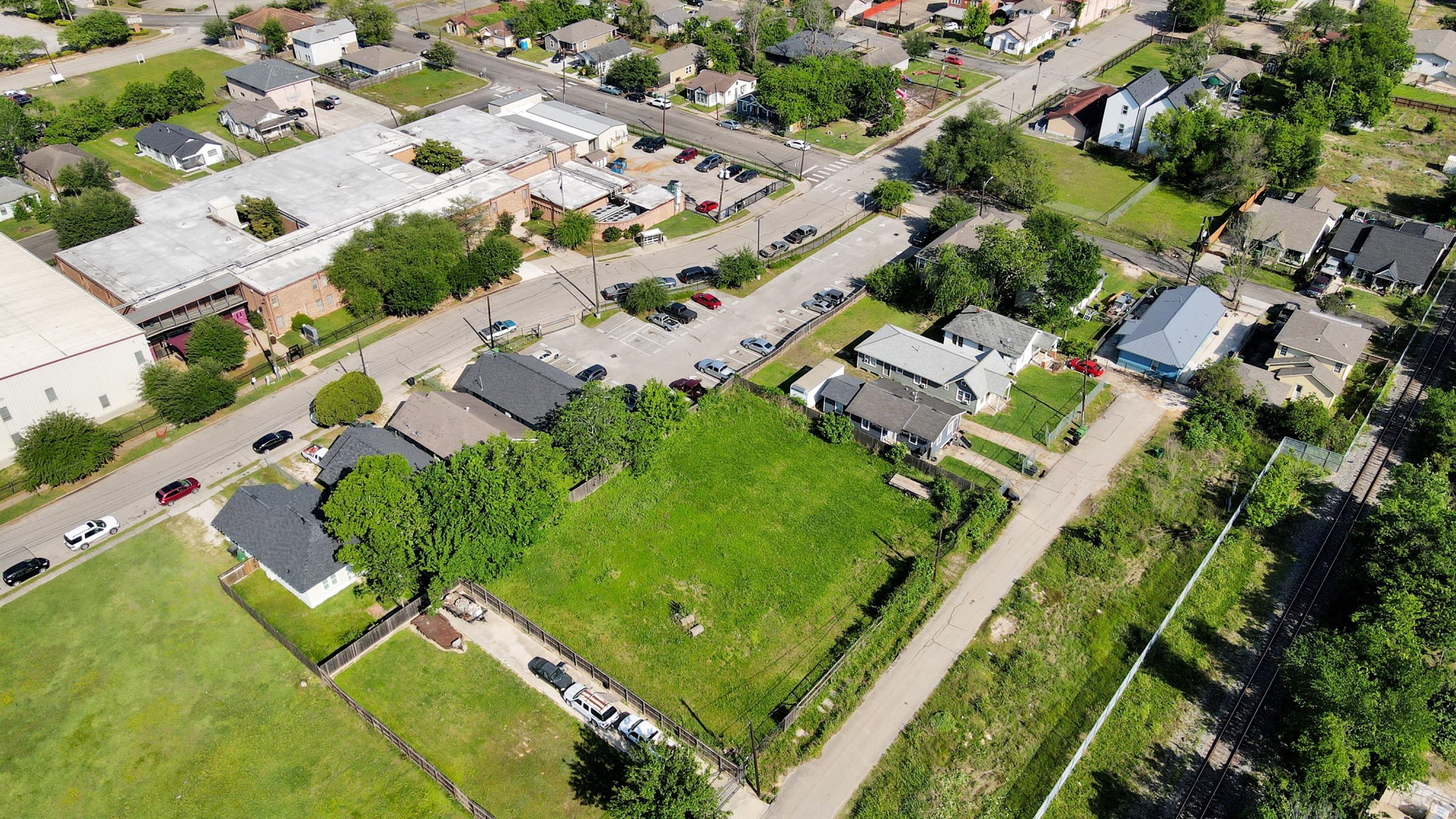 1403 Press Street Property Photo 11