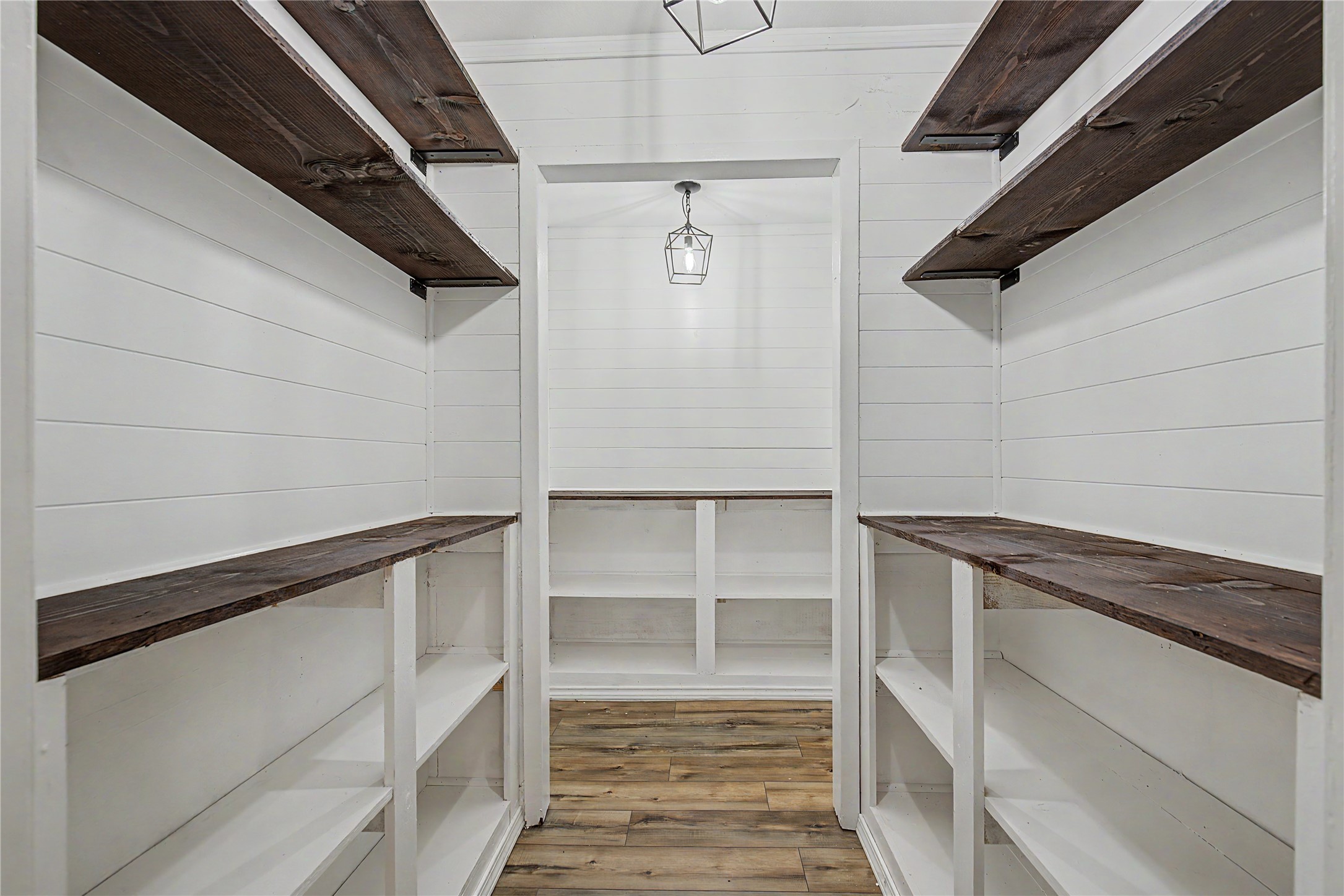 3732 Summer Lane Property Photo 15