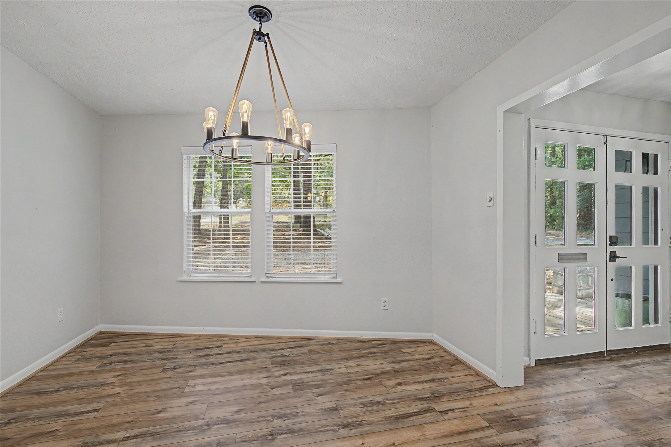3732 Summer Lane Property Photo 16