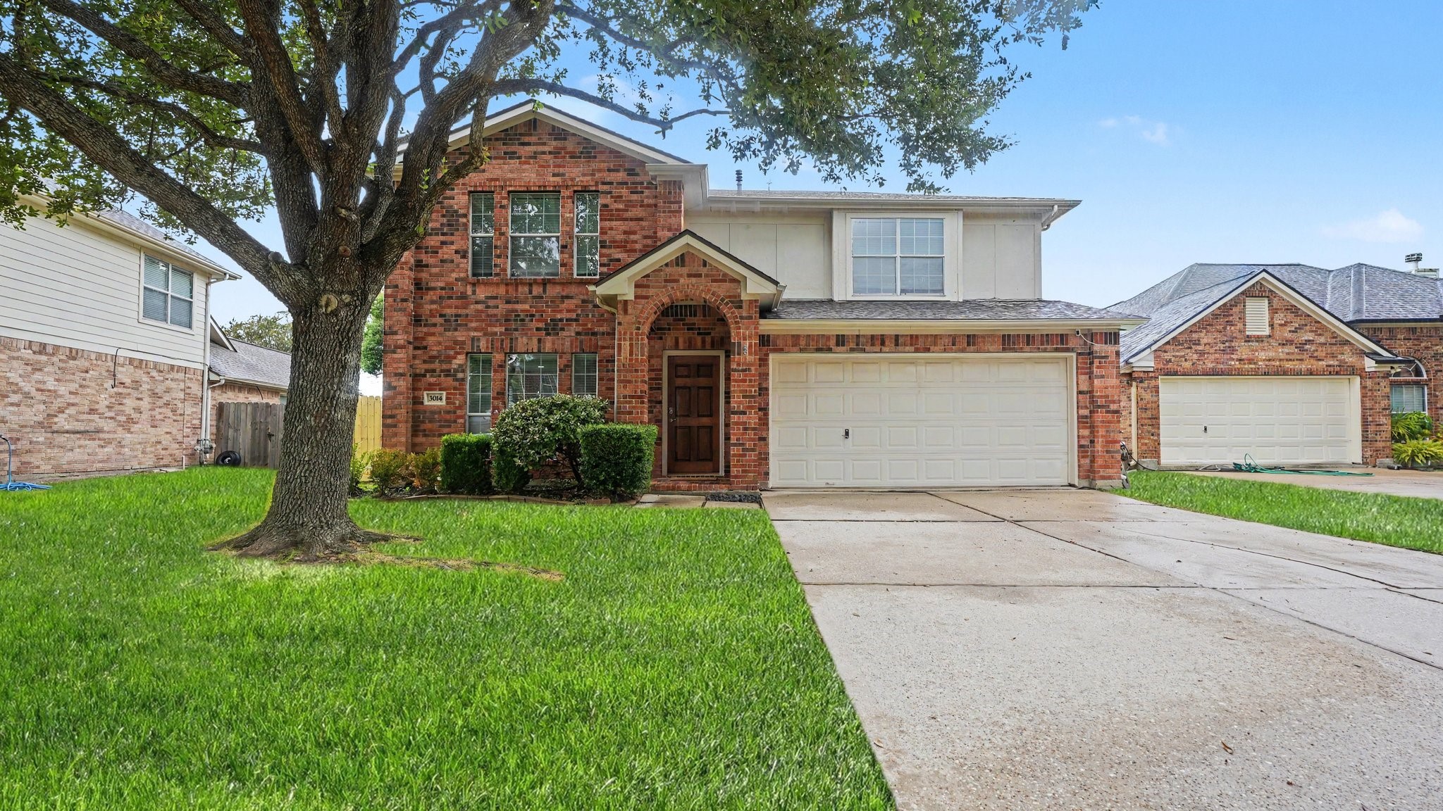 3014 Misty Isle Court Property Photo 3