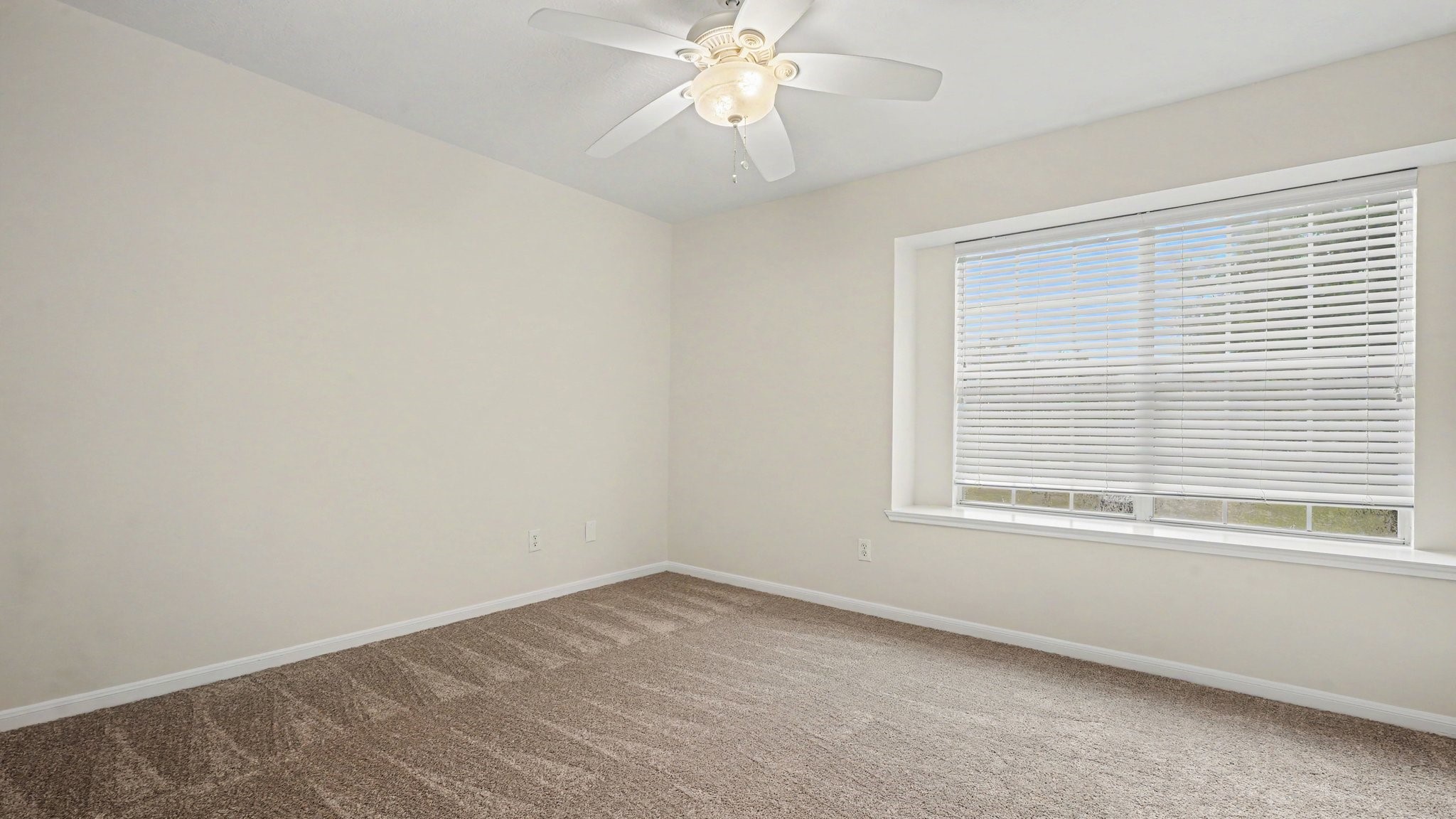 3014 Misty Isle Court Property Photo 35