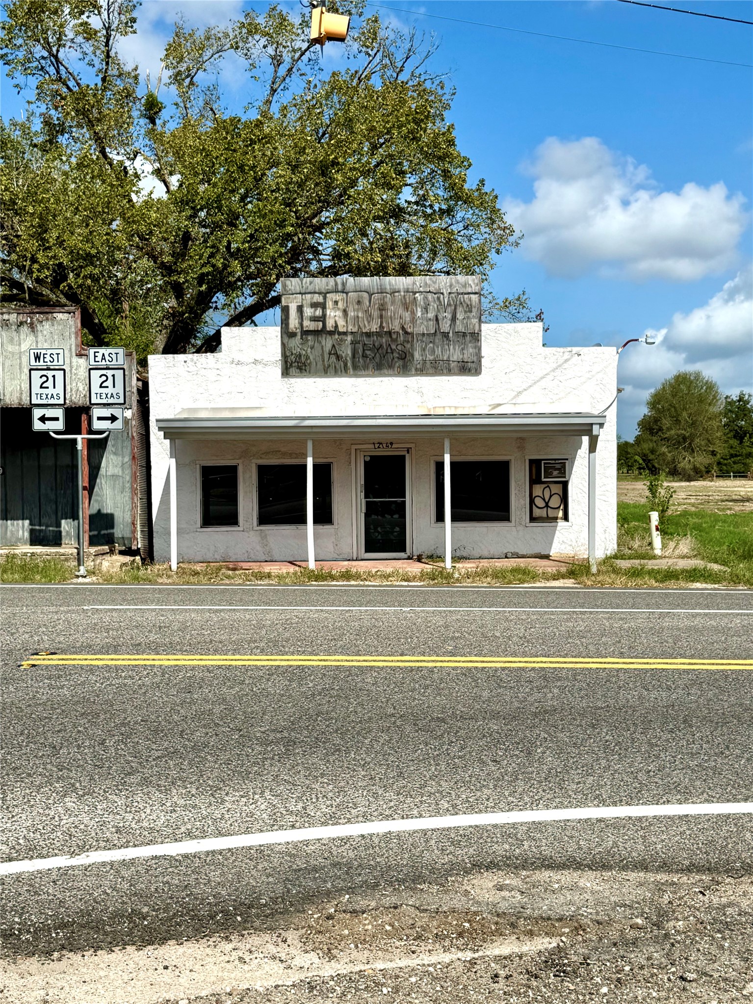 12149 State Highway 21 E Property Photo 2