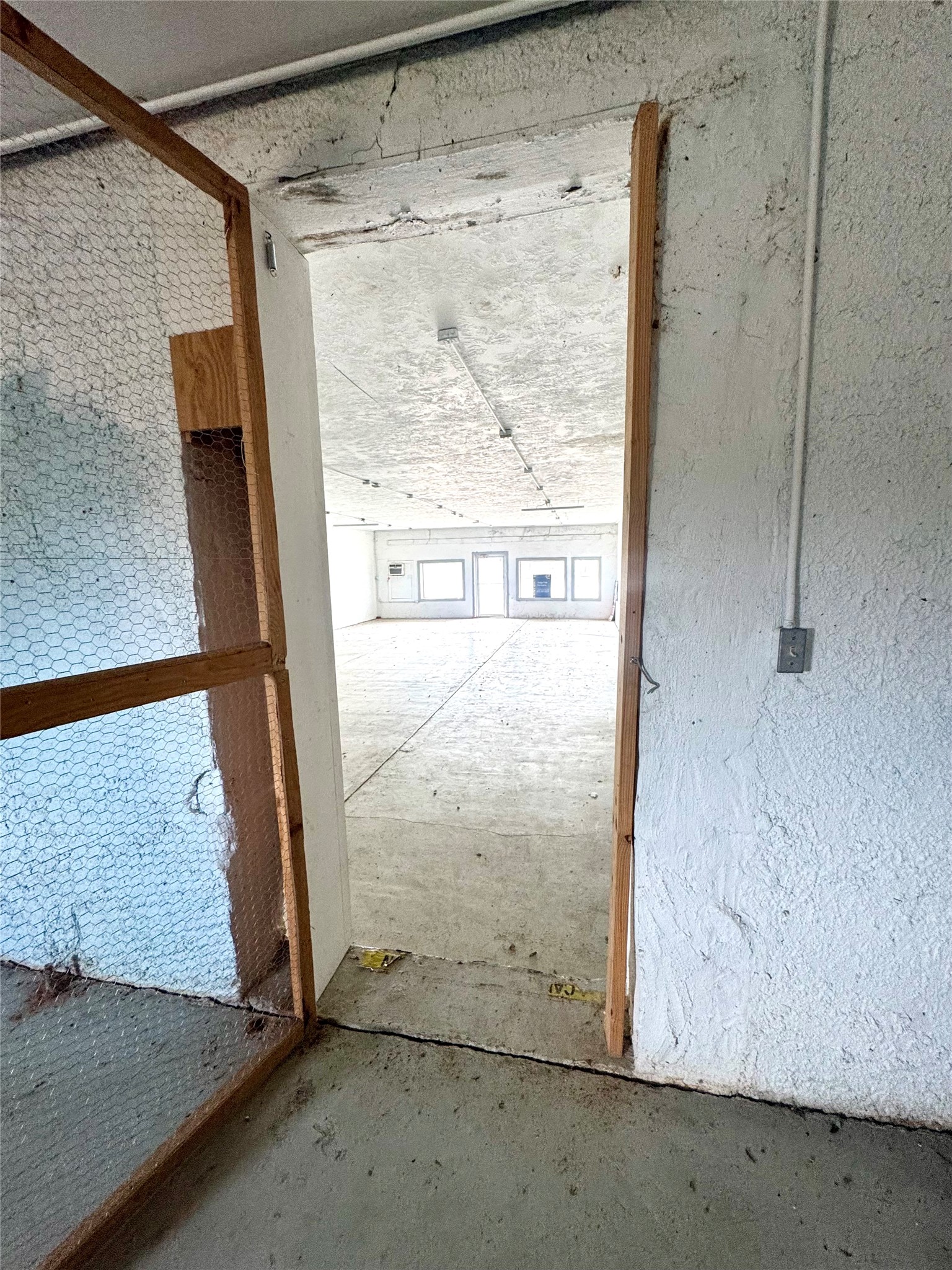 12149 State Highway 21 E Property Photo 9