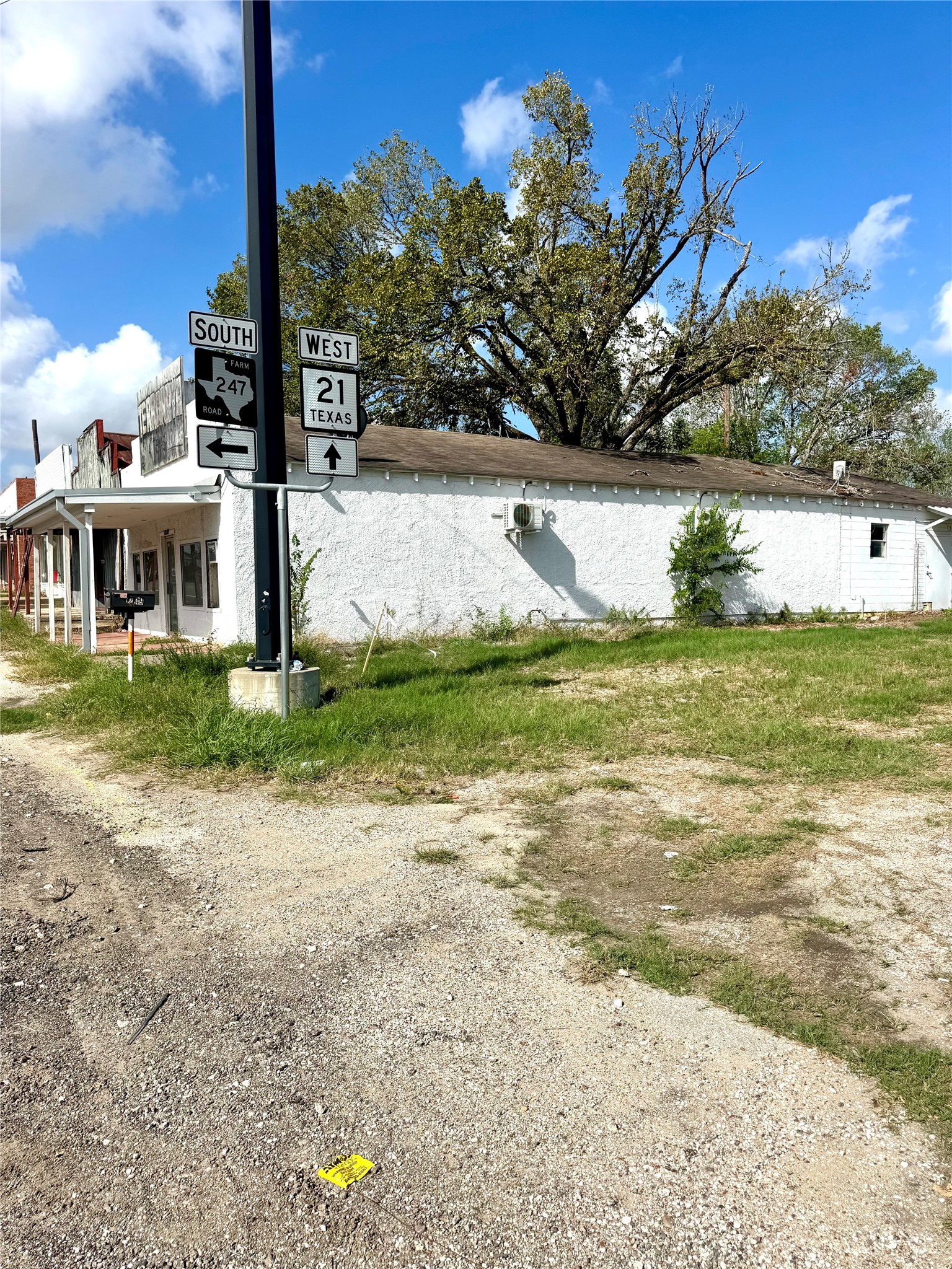 12149 State Highway 21 E Property Photo 13