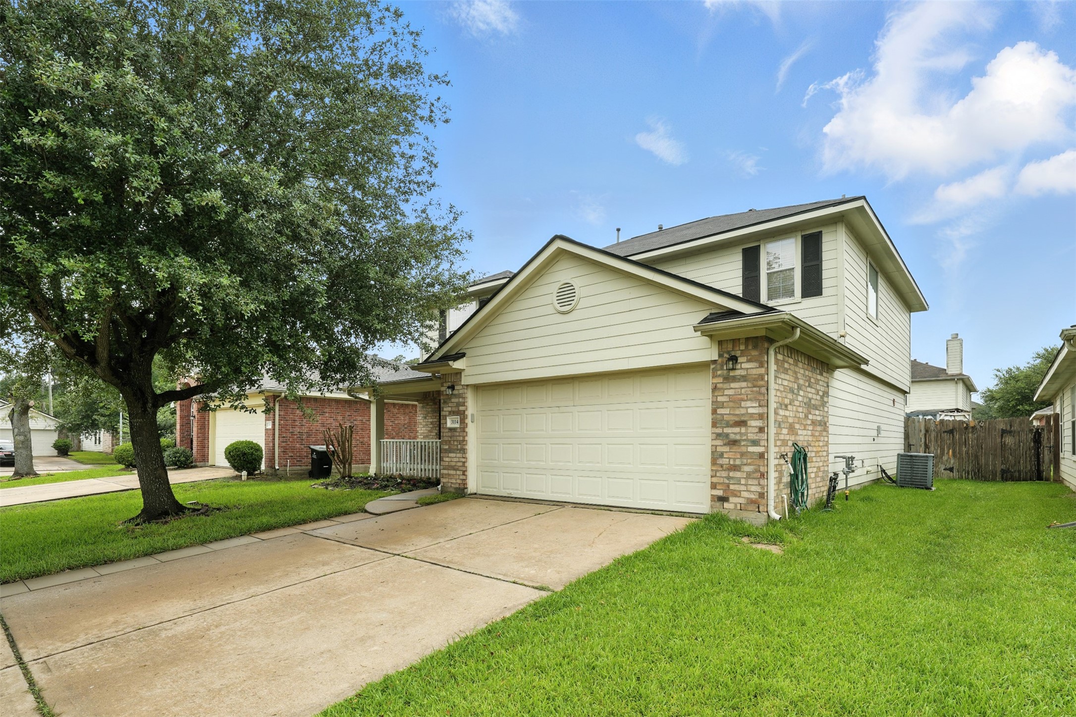 3114 Holly Ranch Drive Property Photo 1
