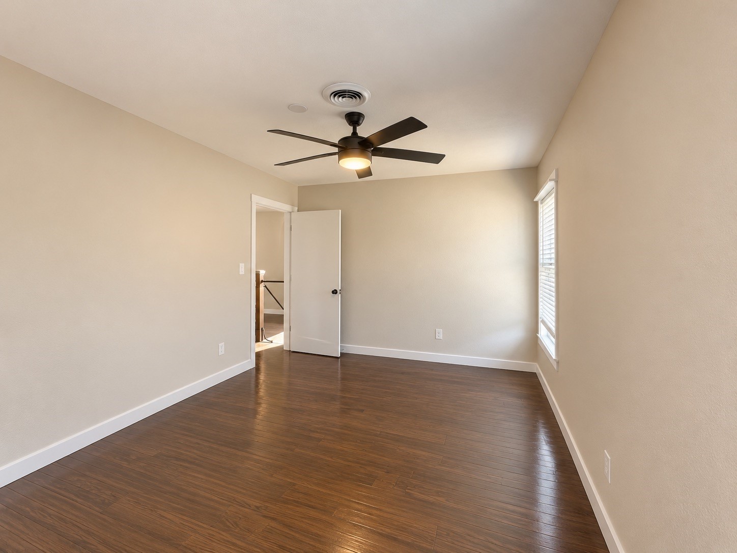 676 Ravensworth Drive Property Photo 13