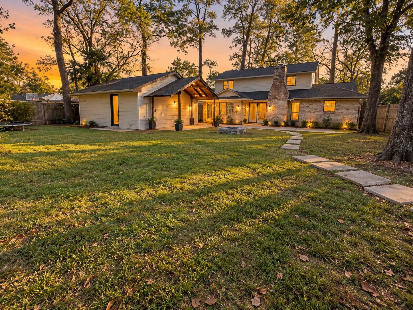 676 Ravensworth Drive Property Photo 17