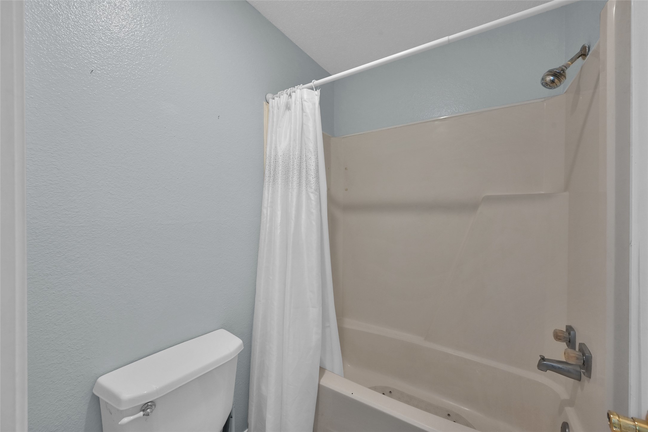 12247 Trail Hollow Drive Property Photo 24