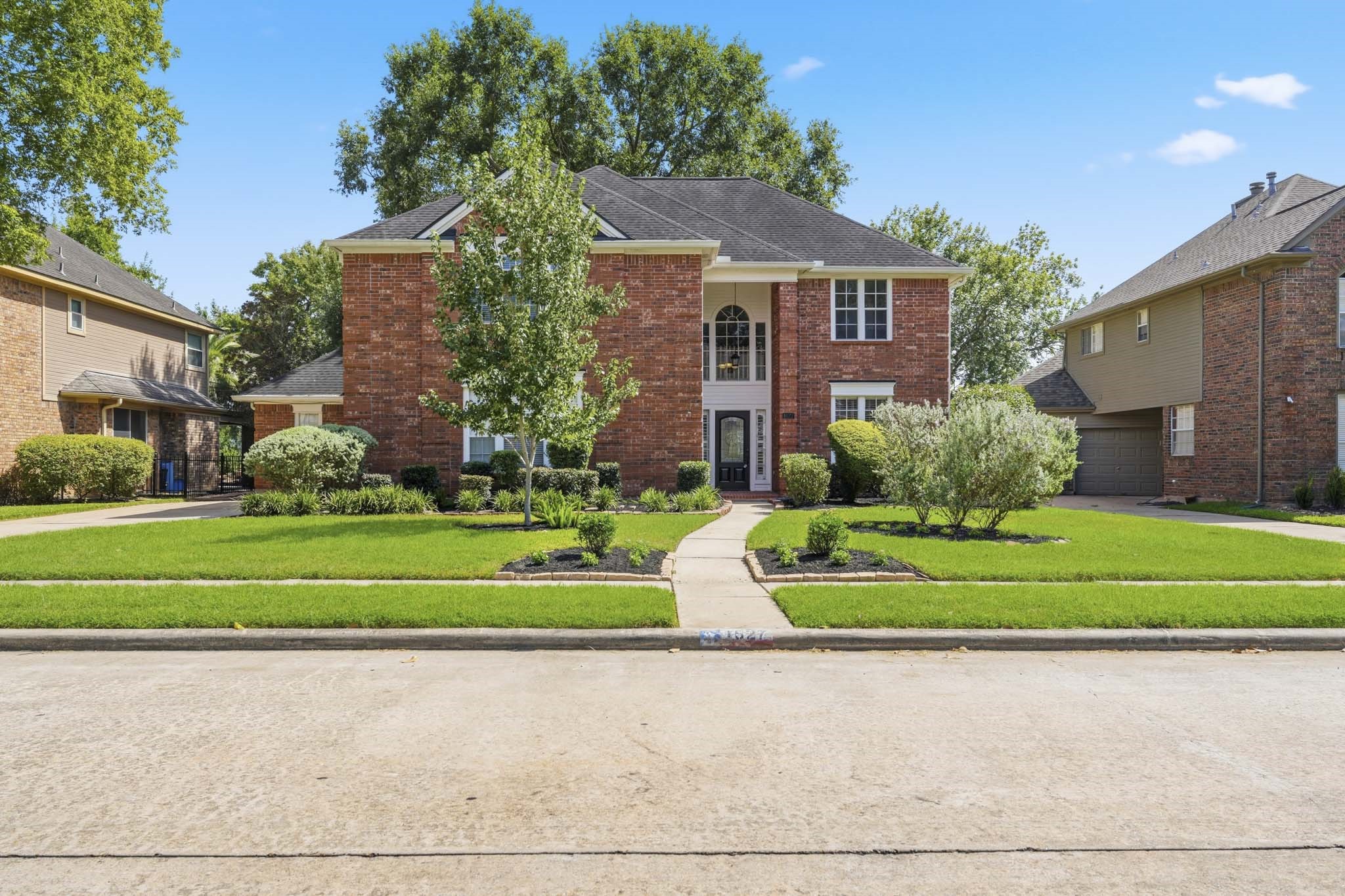 1627 Pecan Crossing Drive Property Photo 1
