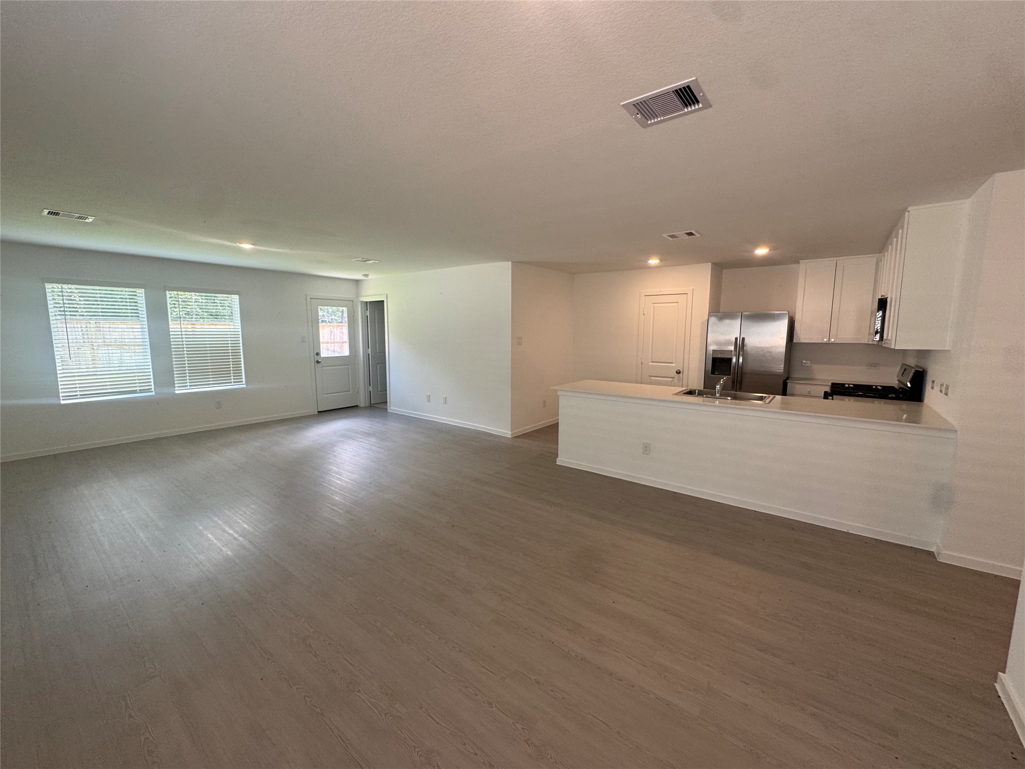 6031 Ash Willow Court Property Photo 7