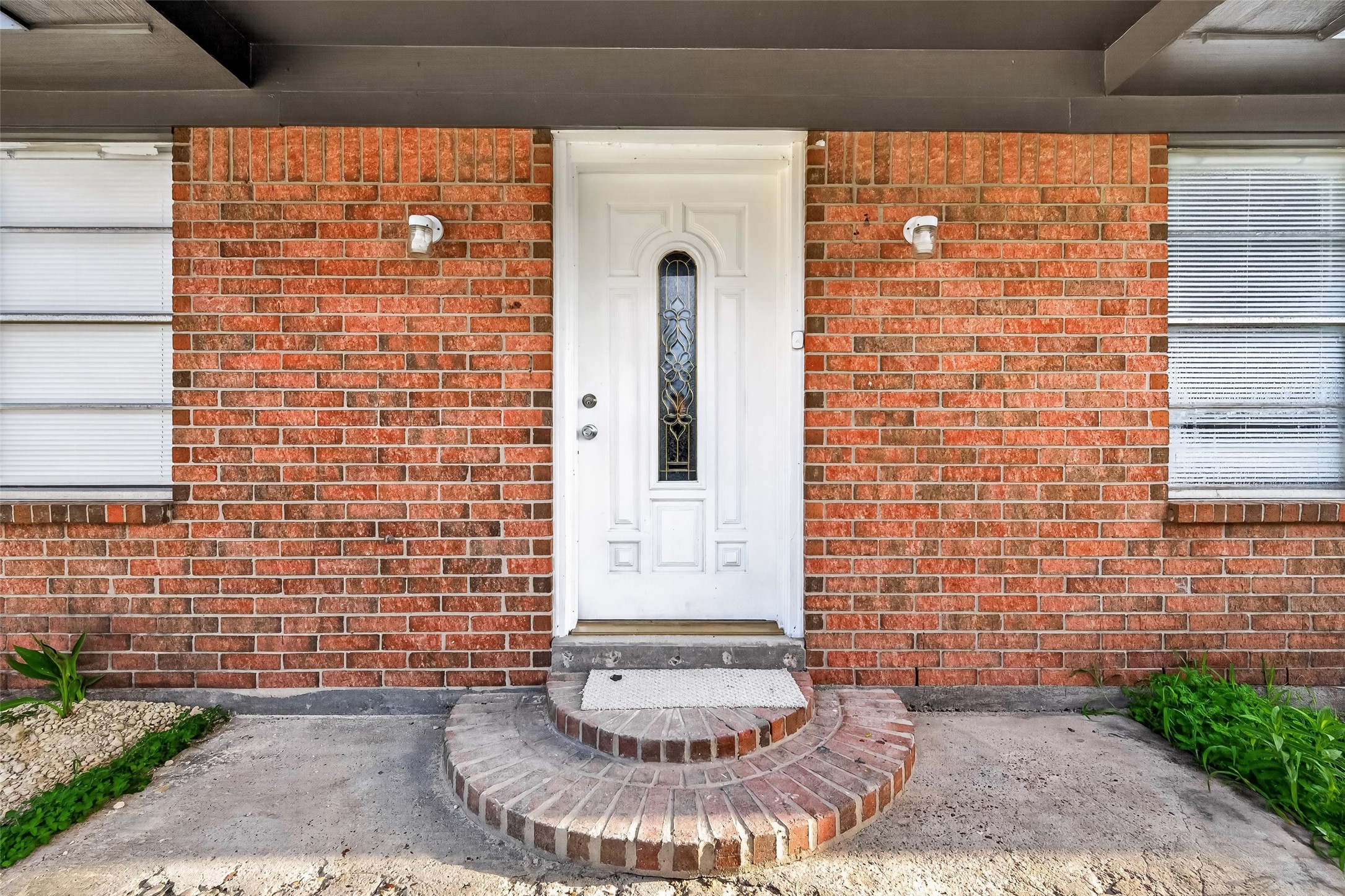 1449 Mesquite Street Property Photo 1
