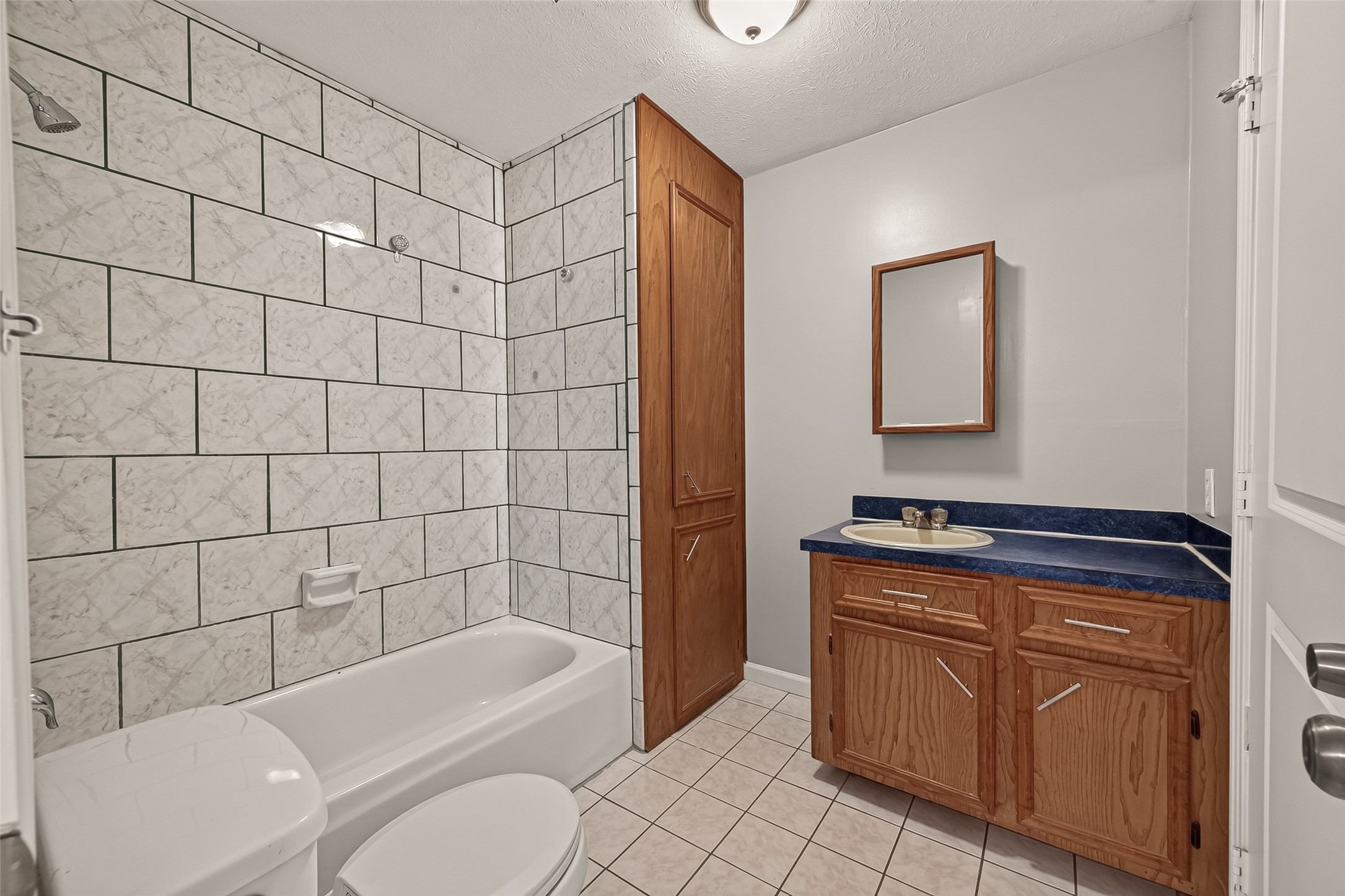 1449 Mesquite Street Property Photo 3