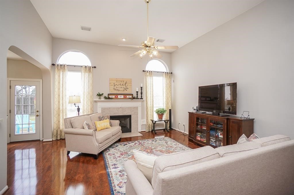 16531 Village View Trail Property Photo 7