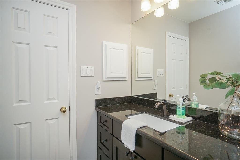 16531 Village View Trail Property Photo 25