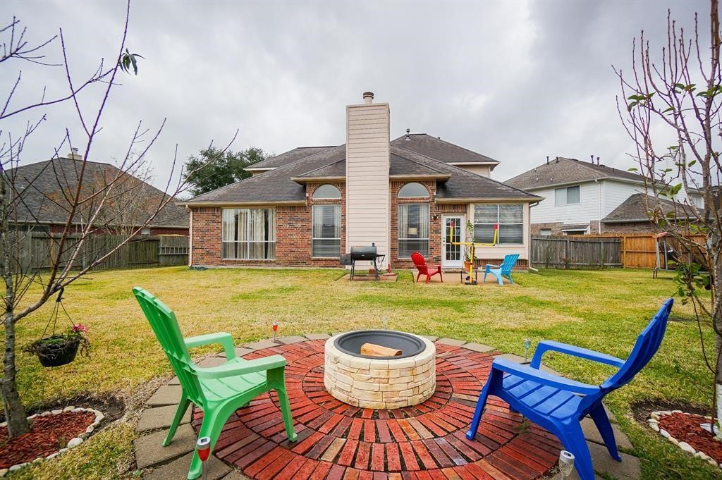 16531 Village View Trail Property Photo 29
