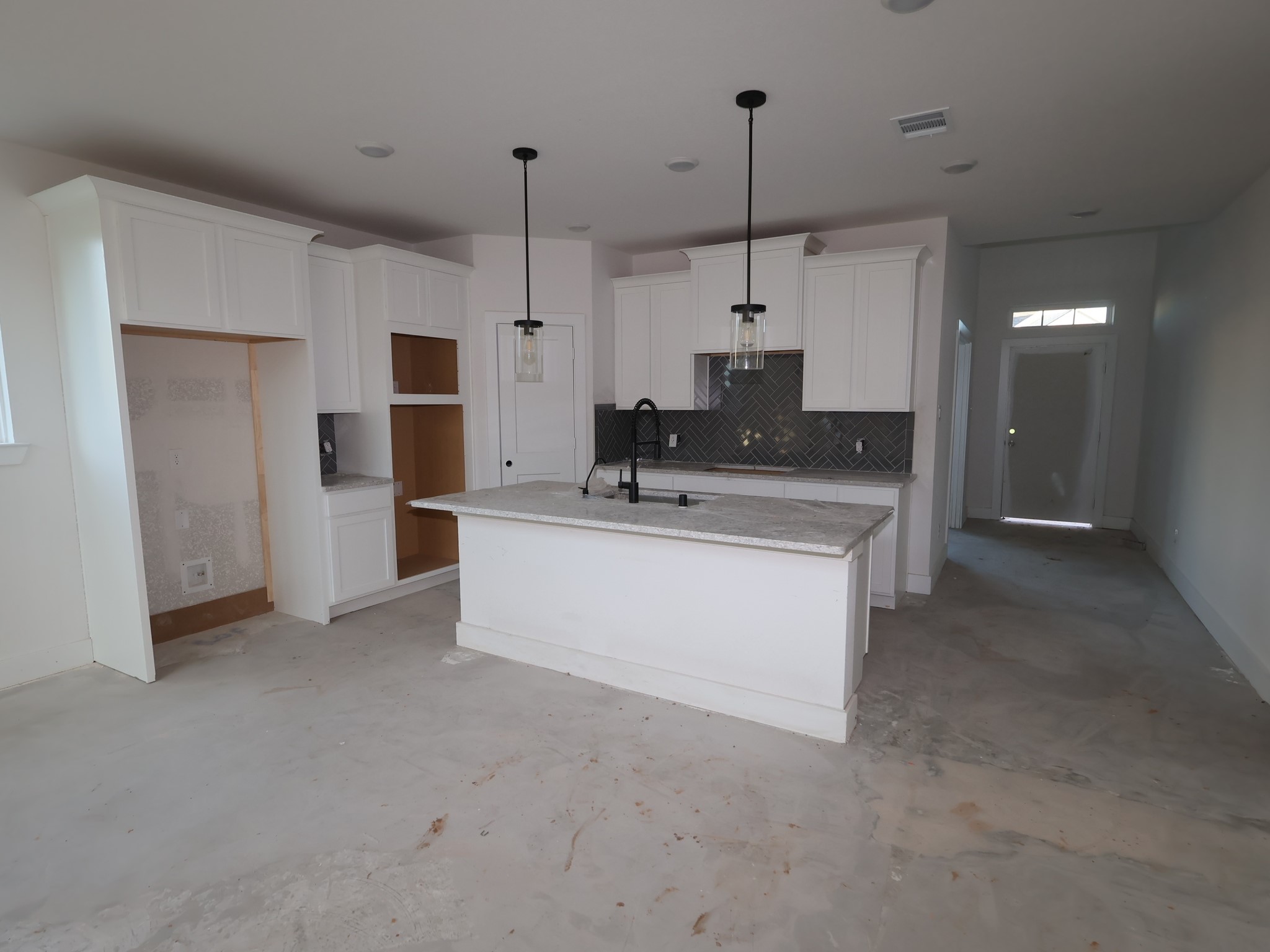 32206 Sunbeam Drive Property Photo 4