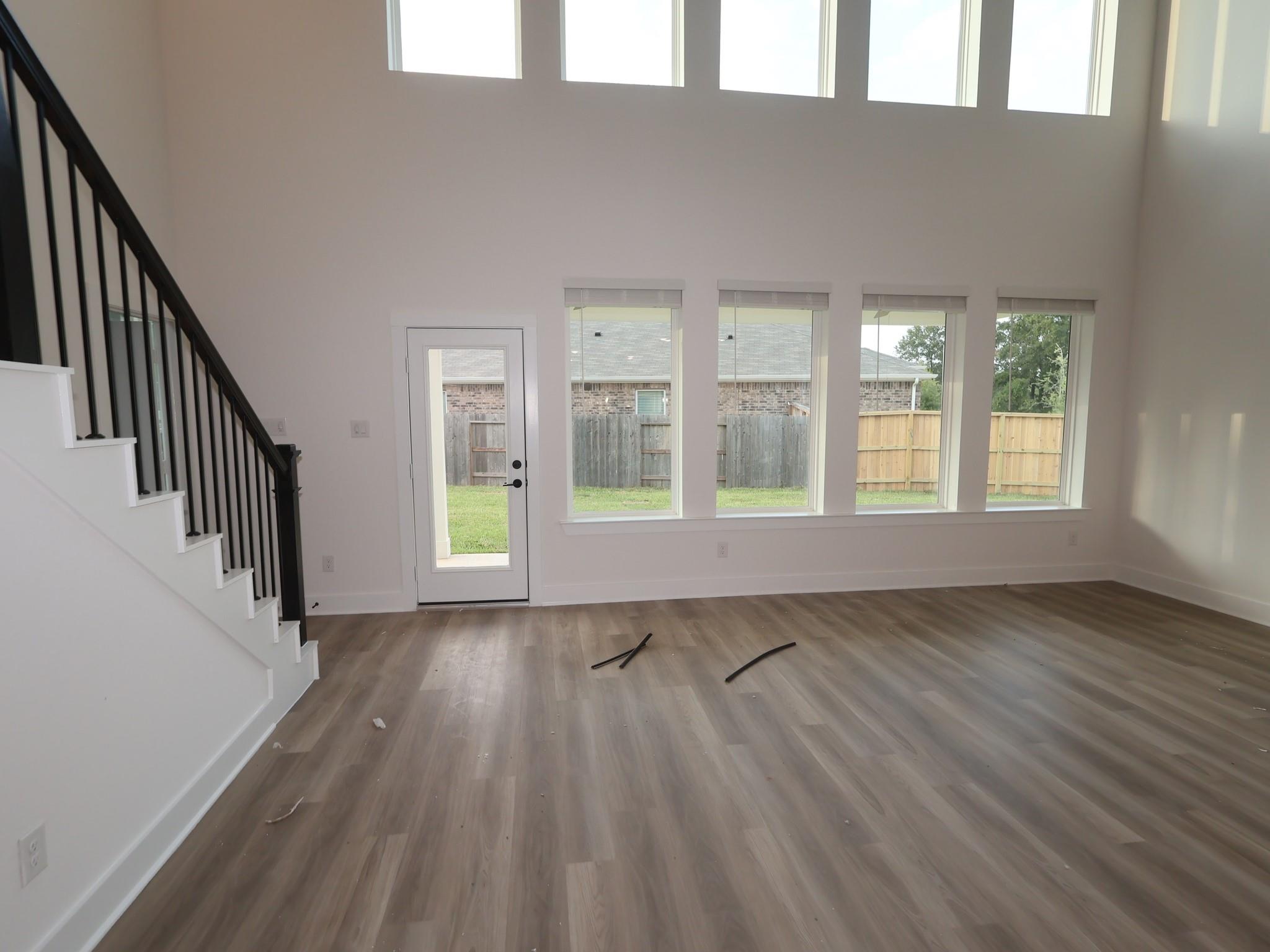 32206 Sunbeam Drive Property Photo 5